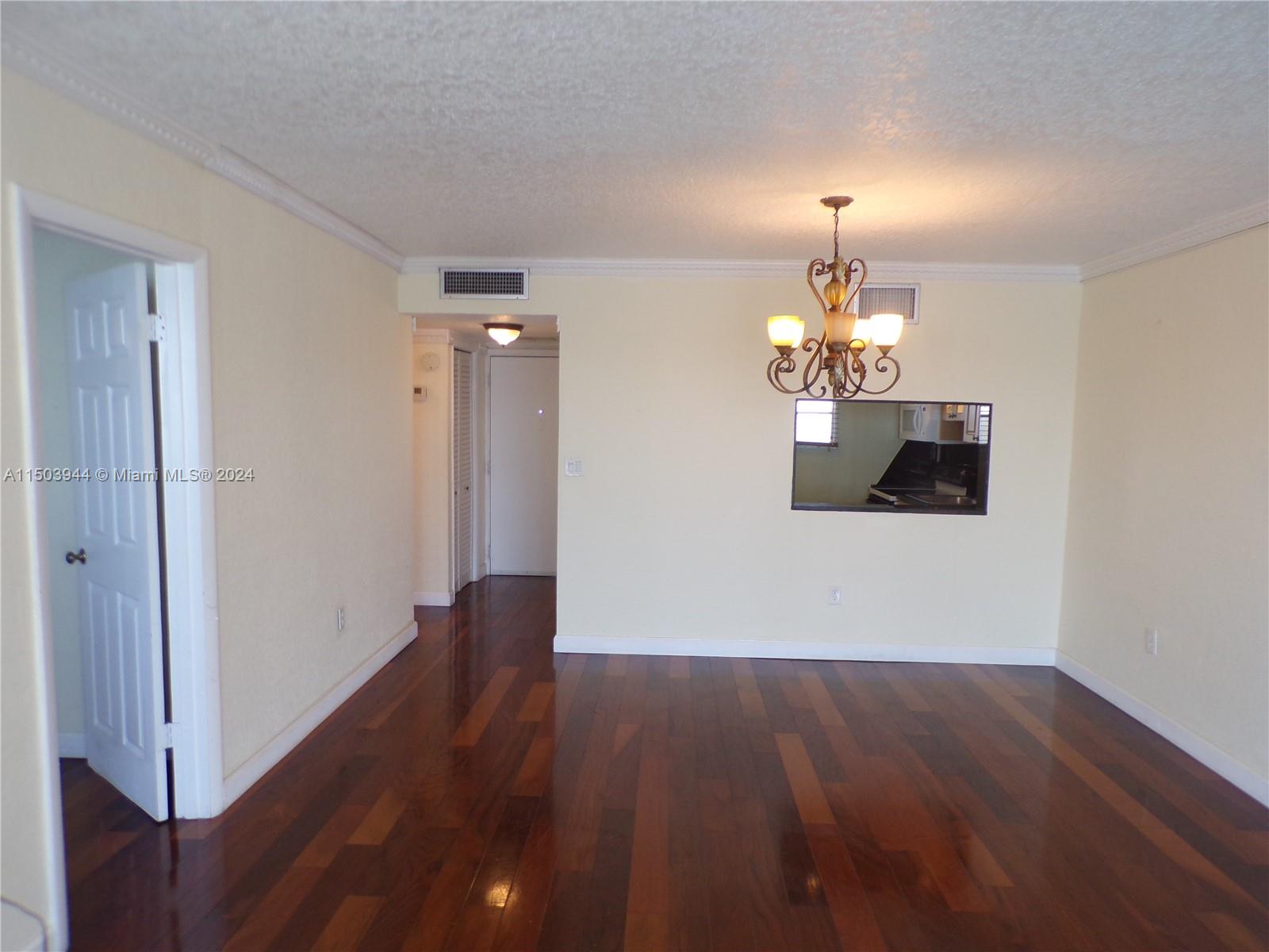 3010 Marcos Dr R403, Aventura, Florida 33160, 1 Bedroom Bedrooms, ,1 BathroomBathrooms,Residential,For Sale,3010 Marcos Dr R403,A11503944