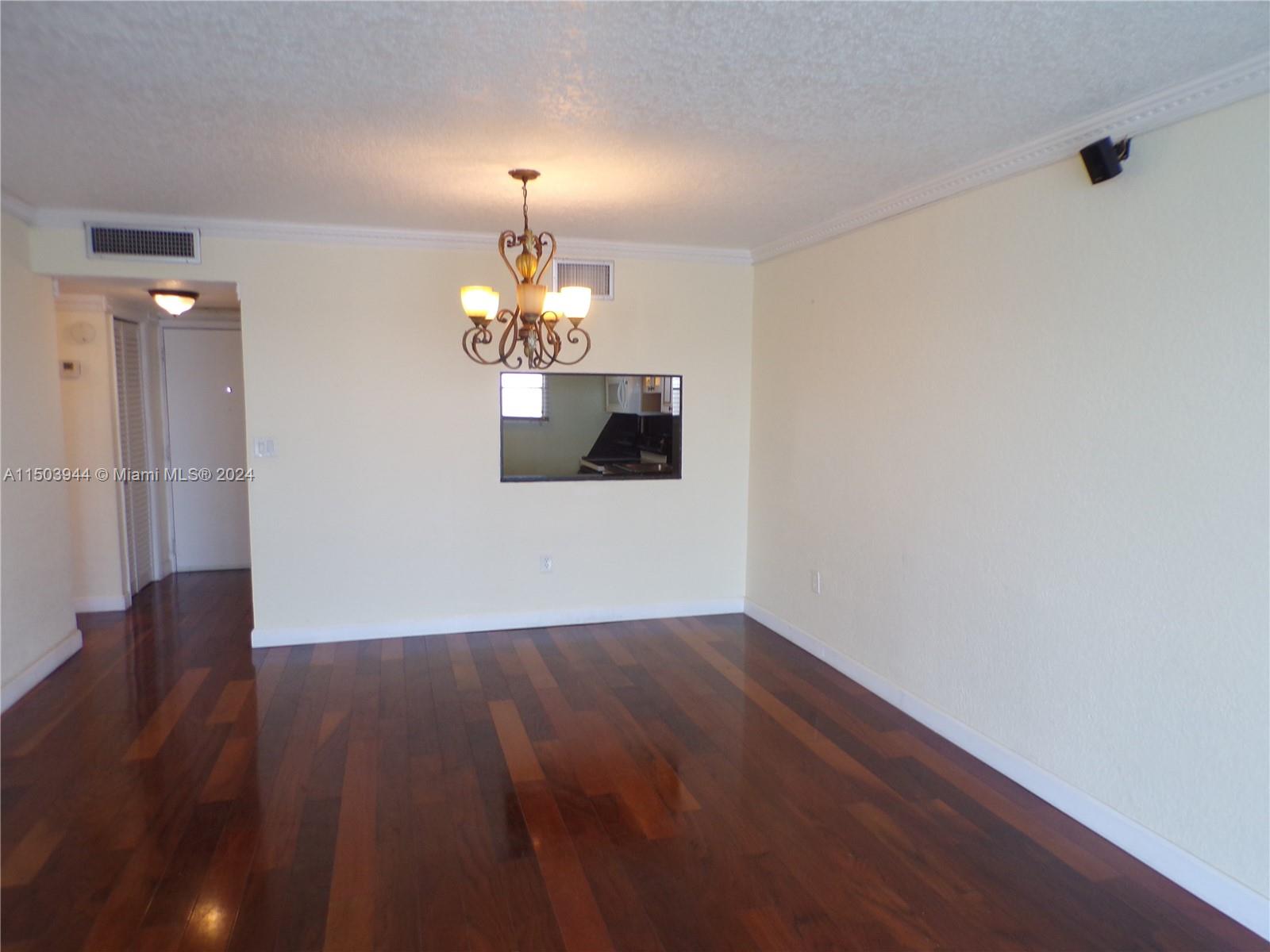 3010 Marcos Dr R403, Aventura, Florida 33160, 1 Bedroom Bedrooms, ,1 BathroomBathrooms,Residential,For Sale,3010 Marcos Dr R403,A11503944