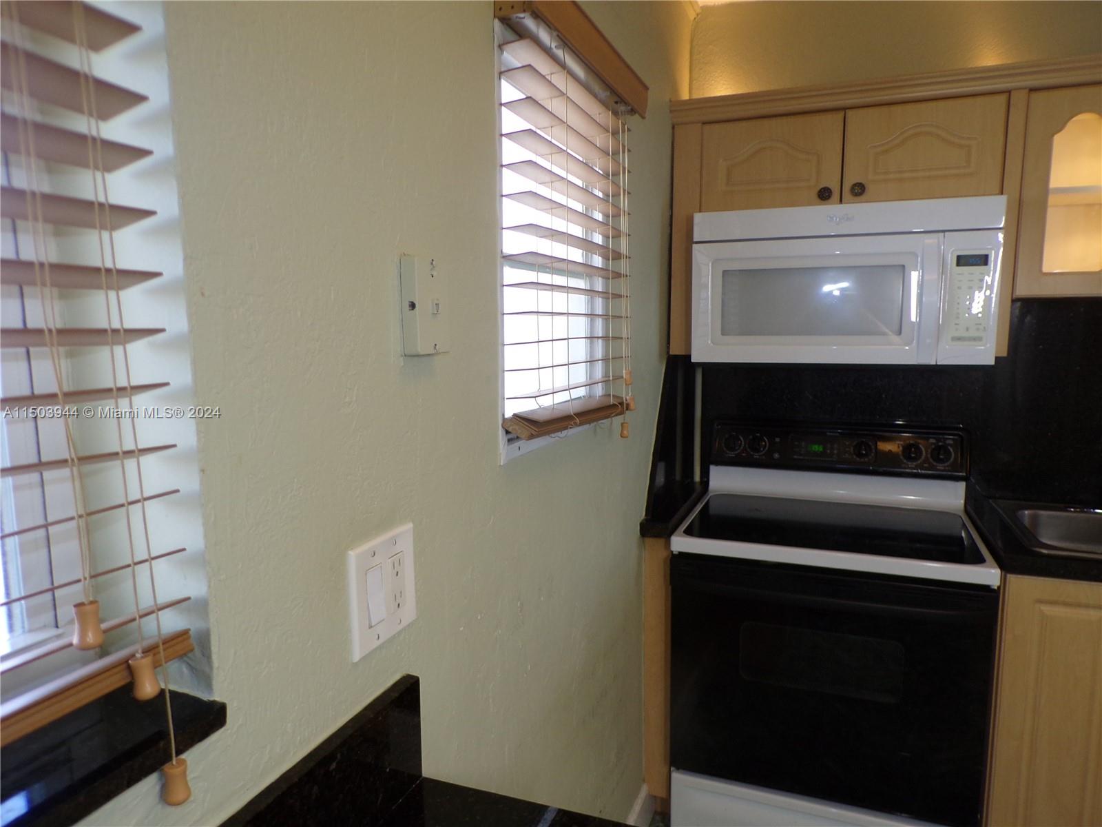 3010 Marcos Dr R403, Aventura, Florida 33160, 1 Bedroom Bedrooms, ,1 BathroomBathrooms,Residential,For Sale,3010 Marcos Dr R403,A11503944