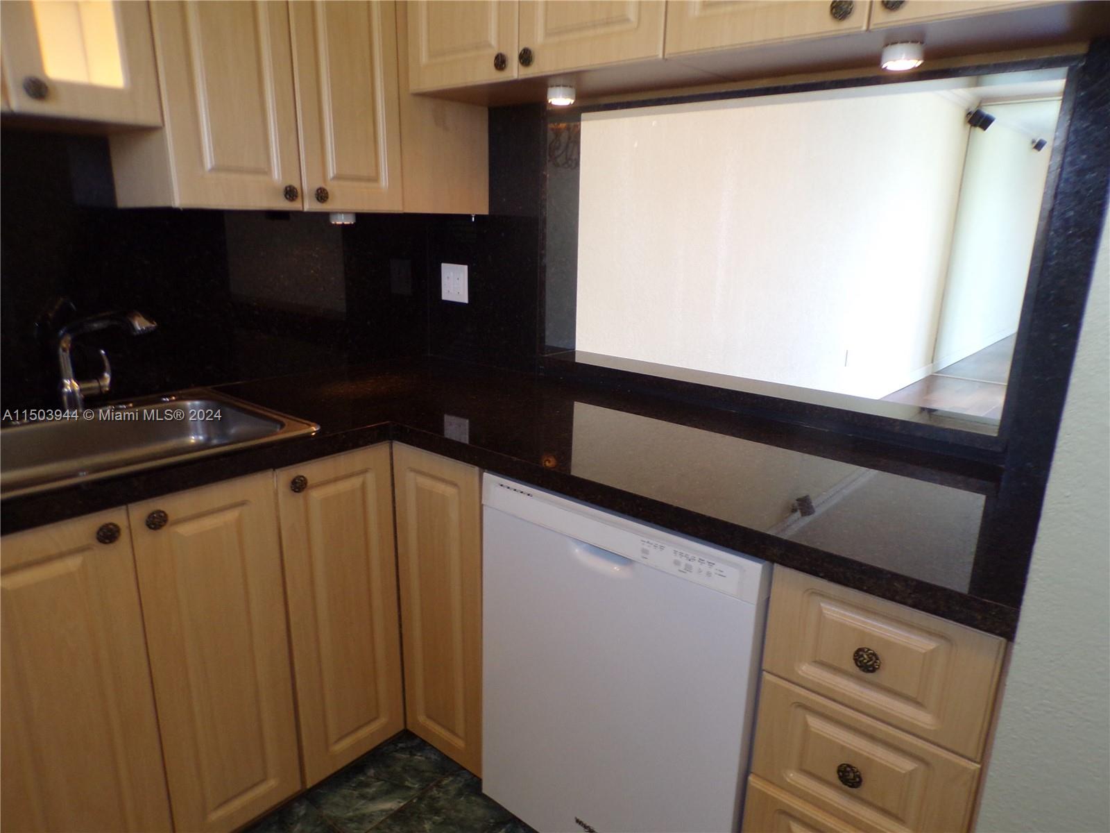 3010 Marcos Dr R403, Aventura, Florida 33160, 1 Bedroom Bedrooms, ,1 BathroomBathrooms,Residential,For Sale,3010 Marcos Dr R403,A11503944