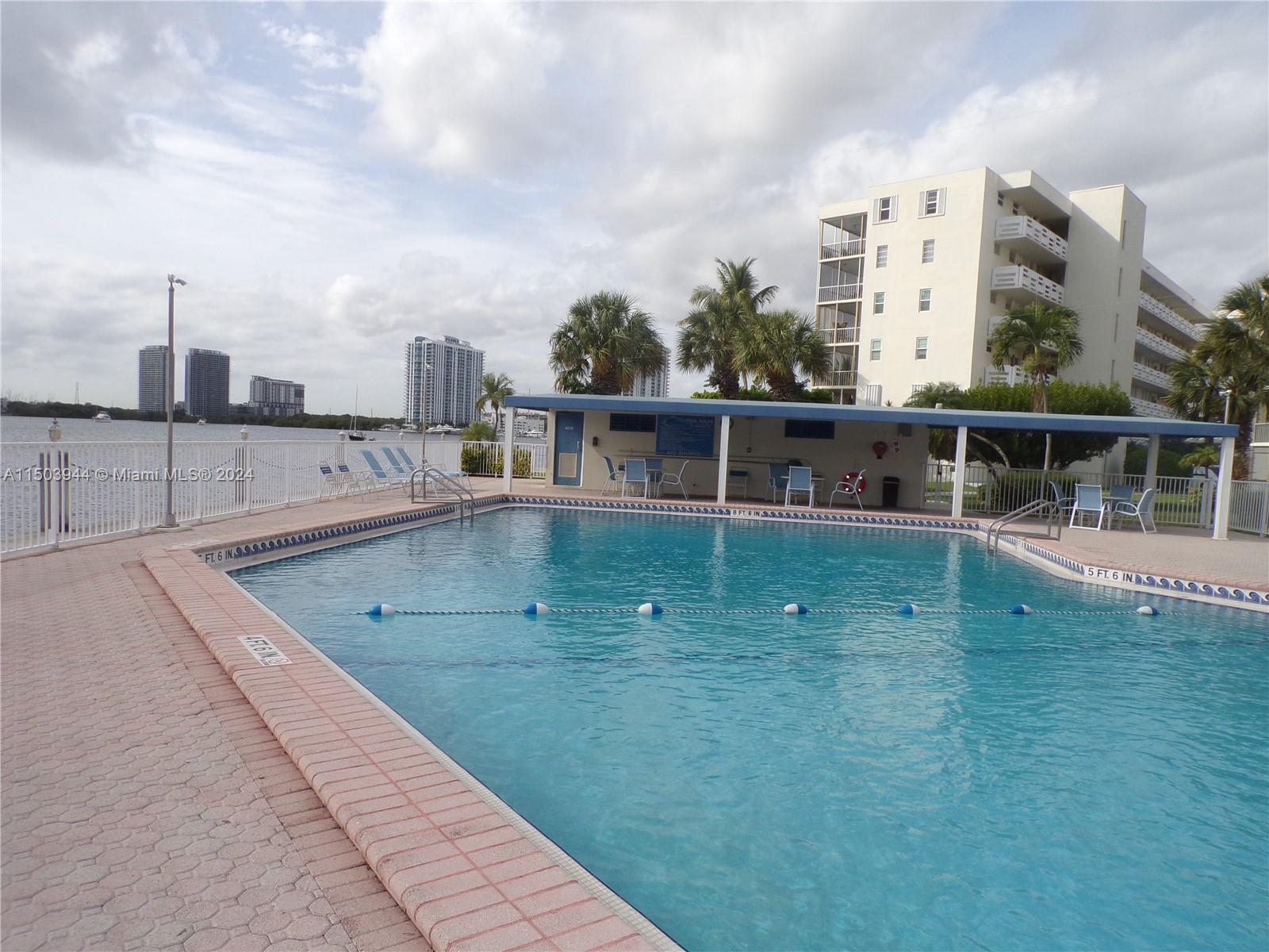 3010 Marcos Dr R403, Aventura, Florida 33160, 1 Bedroom Bedrooms, ,1 BathroomBathrooms,Residential,For Sale,3010 Marcos Dr R403,A11503944