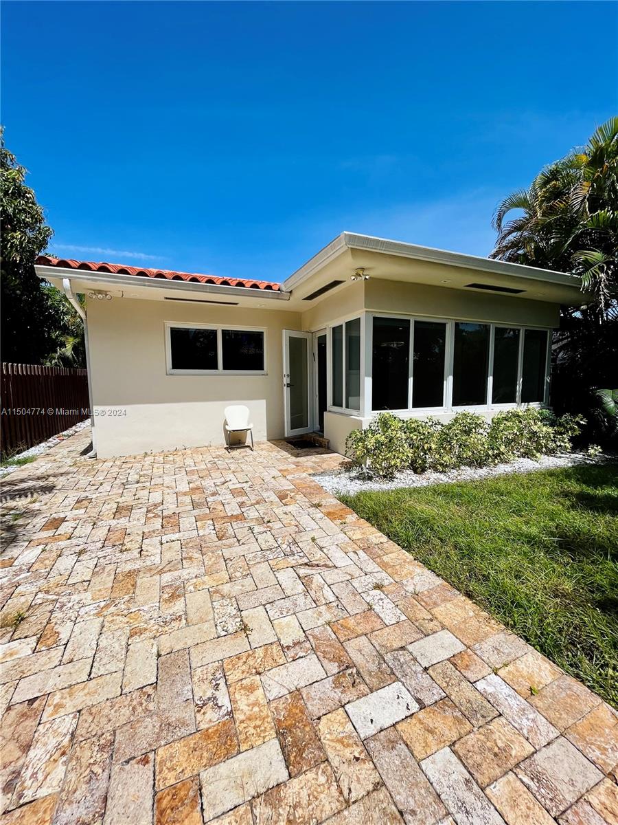 9240 Byron Ave, Surfside, Florida 33154, 4 Bedrooms Bedrooms, ,3 BathroomsBathrooms,Residential,For Sale,9240 Byron Ave,A11504774
