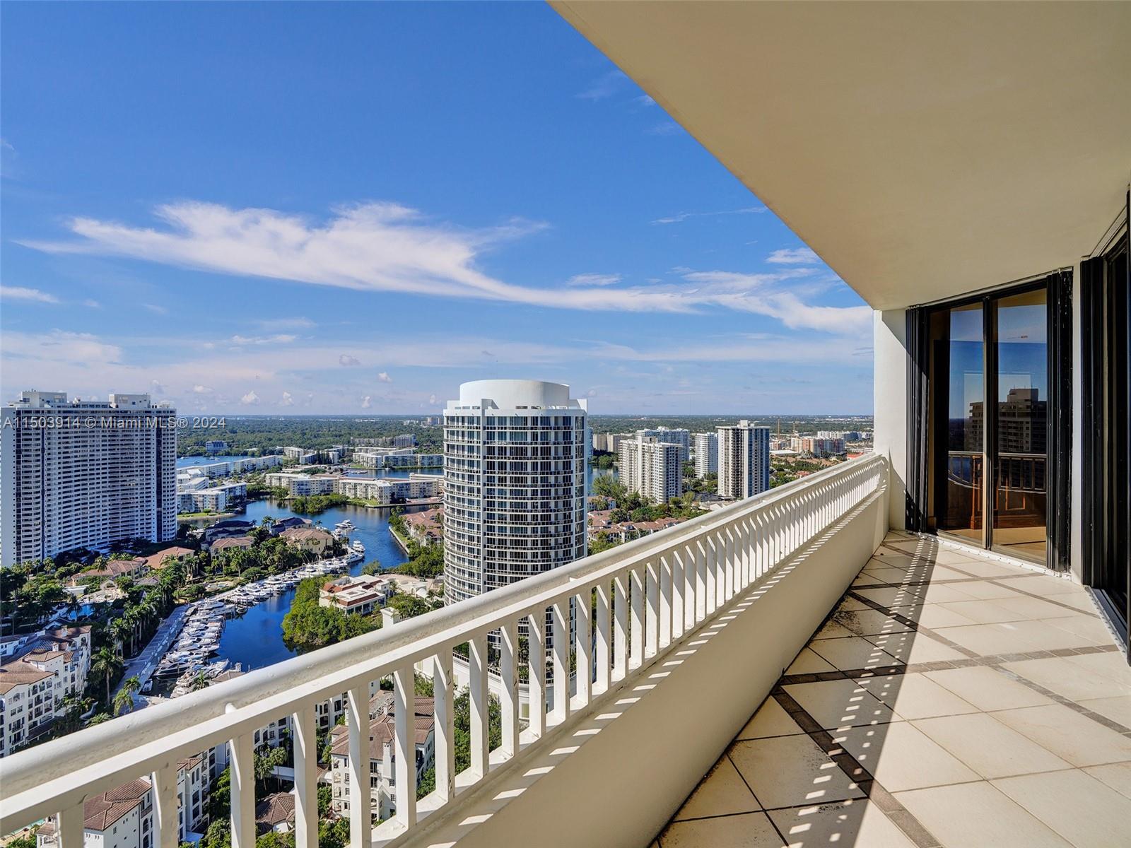 3000 Island Blvd, Aventura, FL, 33160 United States, 3 Bedrooms Bedrooms, ,3 BathroomsBathrooms,Residential,For Sale,Island Blvd,A11503914