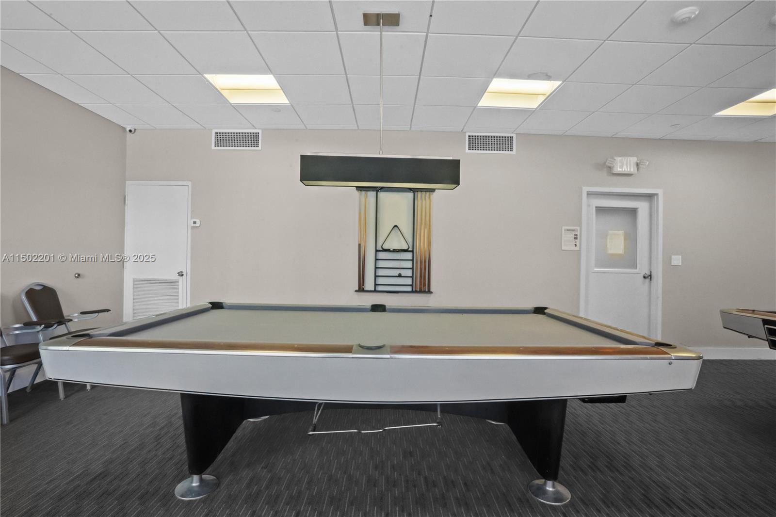 3675 N Country Club Dr 707, Aventura, Florida 33180, 1 Bedroom Bedrooms, ,1 BathroomBathrooms,Residential,For Sale,3675 N Country Club Dr 707,A11502201