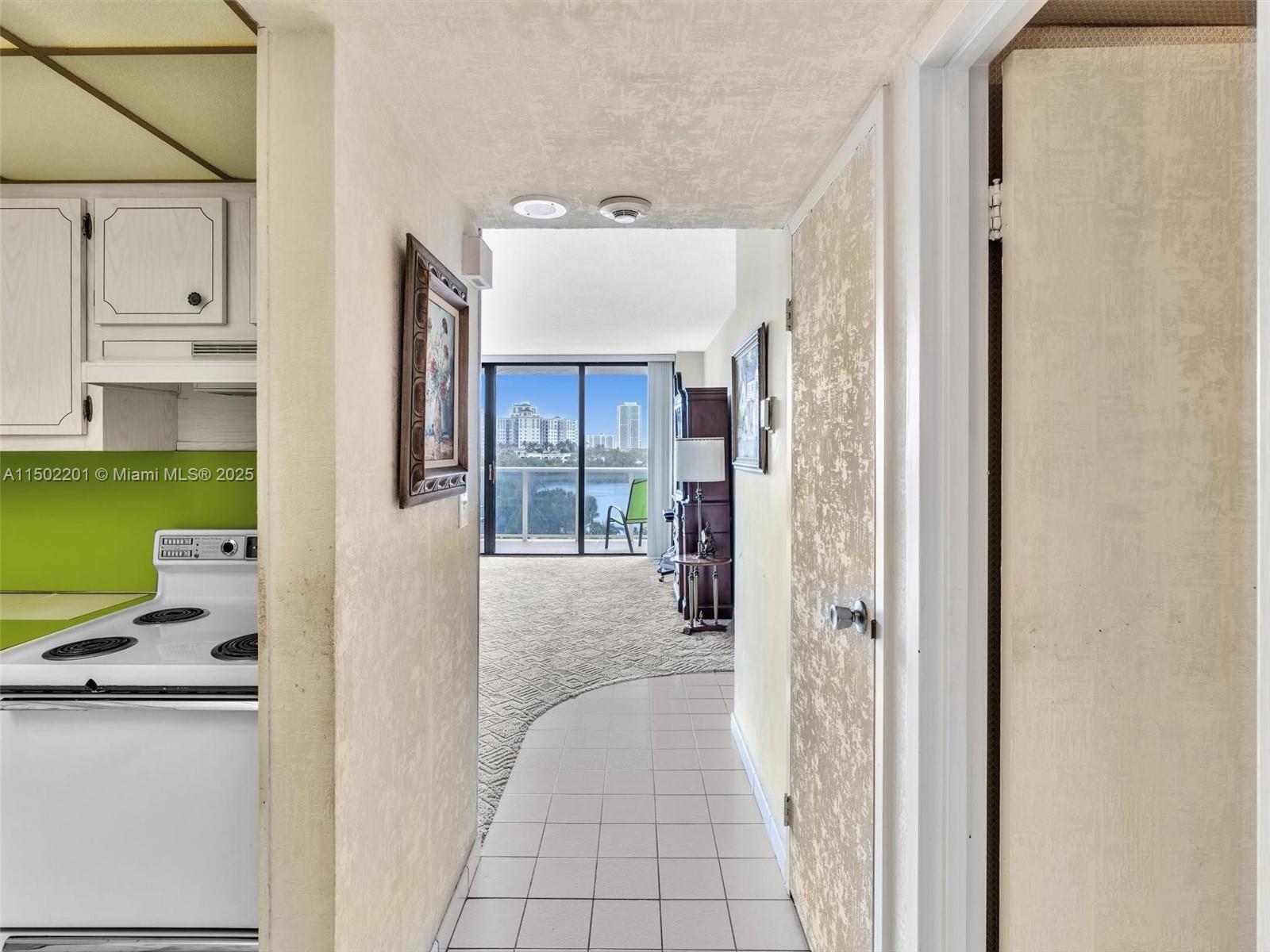 3675 N Country Club Dr 707, Aventura, Florida 33180, 1 Bedroom Bedrooms, ,1 BathroomBathrooms,Residential,For Sale,3675 N Country Club Dr 707,A11502201