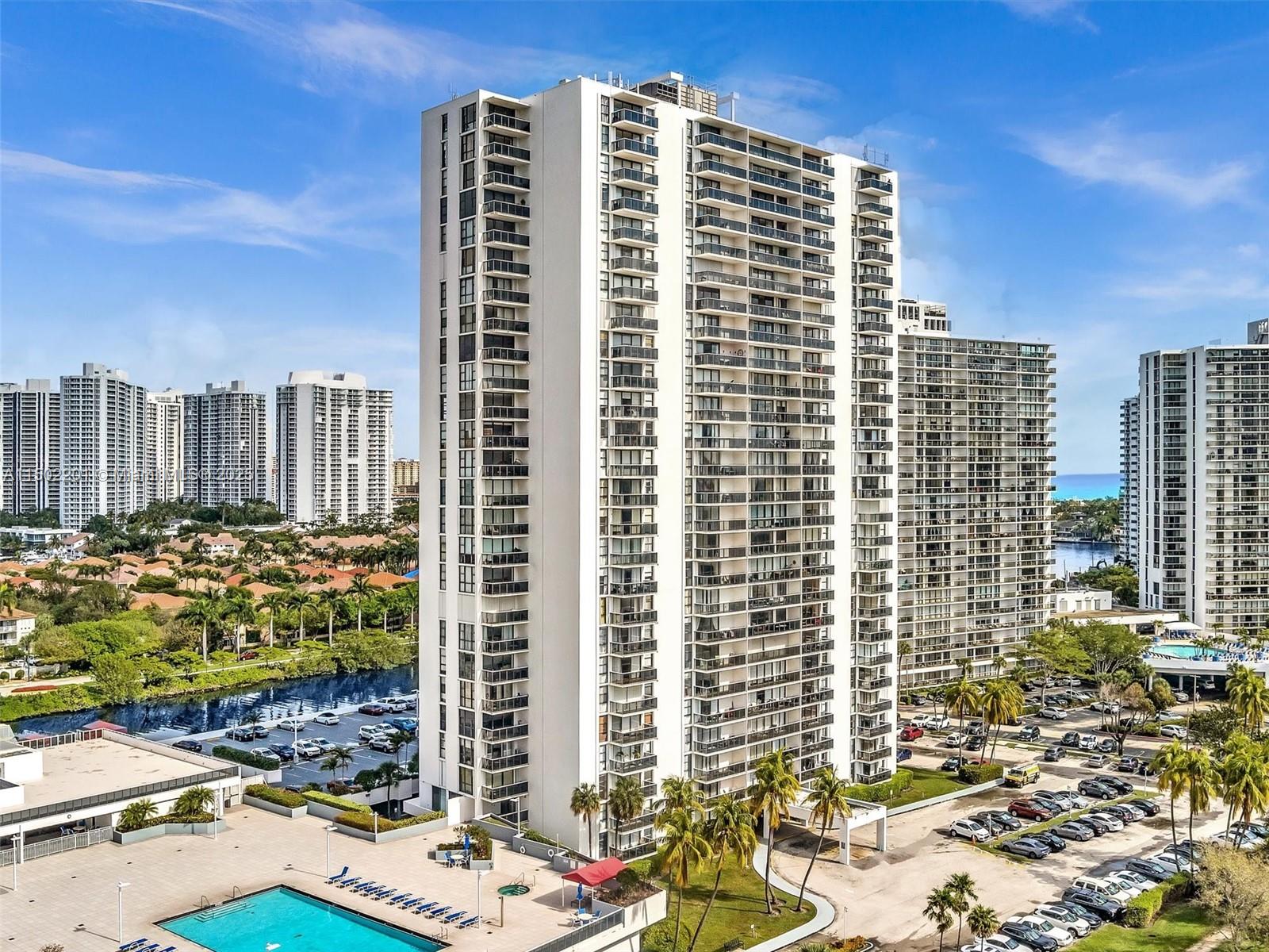 3675 N Country Club Dr 707, Aventura, Florida 33180, 1 Bedroom Bedrooms, ,1 BathroomBathrooms,Residential,For Sale,3675 N Country Club Dr 707,A11502201