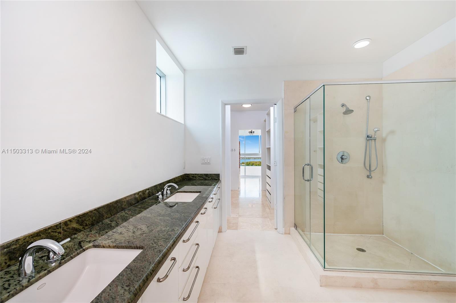7934 West Dr 1101, North Bay Village, Florida 33141, 2 Bedrooms Bedrooms, ,2 BathroomsBathrooms,Residential,For Sale,7934 West Dr 1101,A11503313