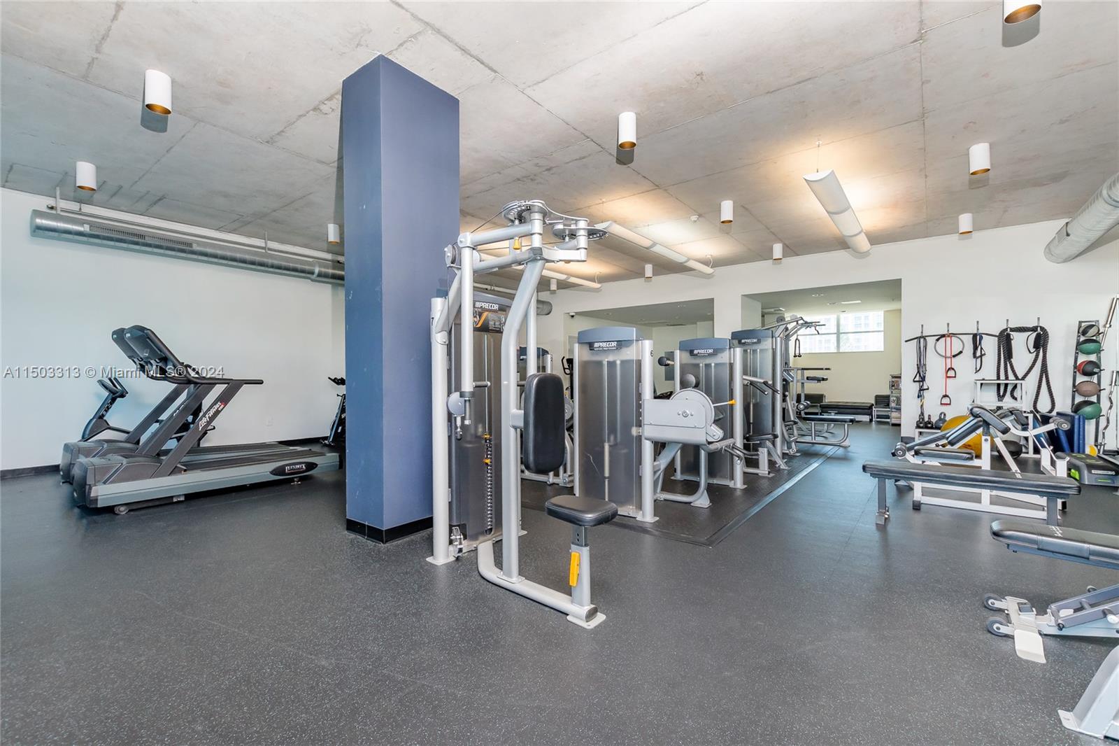 Fully Equipped Gyn