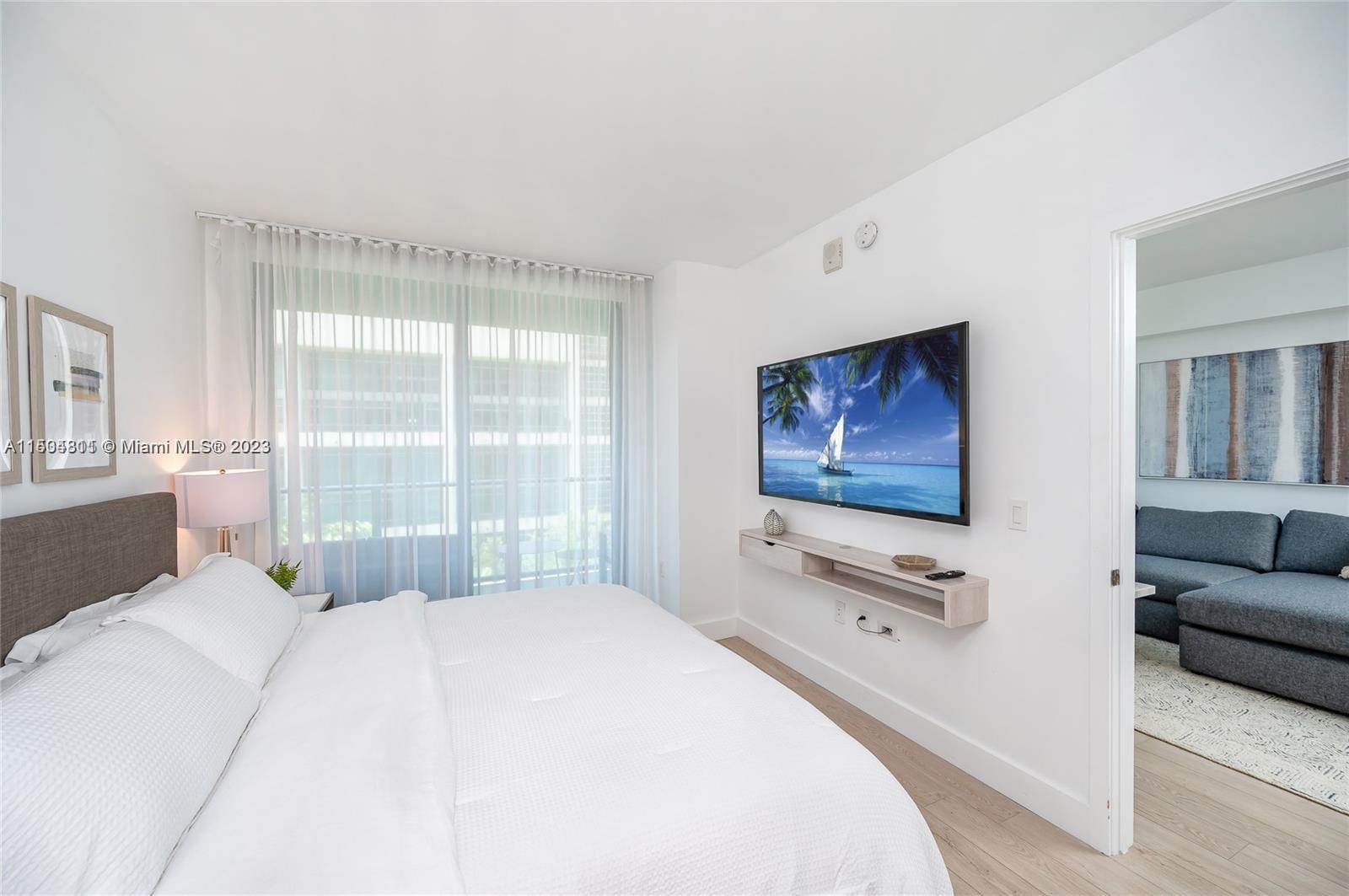 121 NE 34th St L402, Miami, Florida 33137, 1 Bedroom Bedrooms, ,1 BathroomBathrooms,Residentiallease,For Rent,121 NE 34th St L402,A11504811