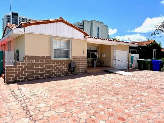 3144 SW 21st St, Miami, Florida 33145, 5 Bedrooms Bedrooms, ,4 BathroomsBathrooms,Residential,For Sale,3144 SW 21st St,A11504584