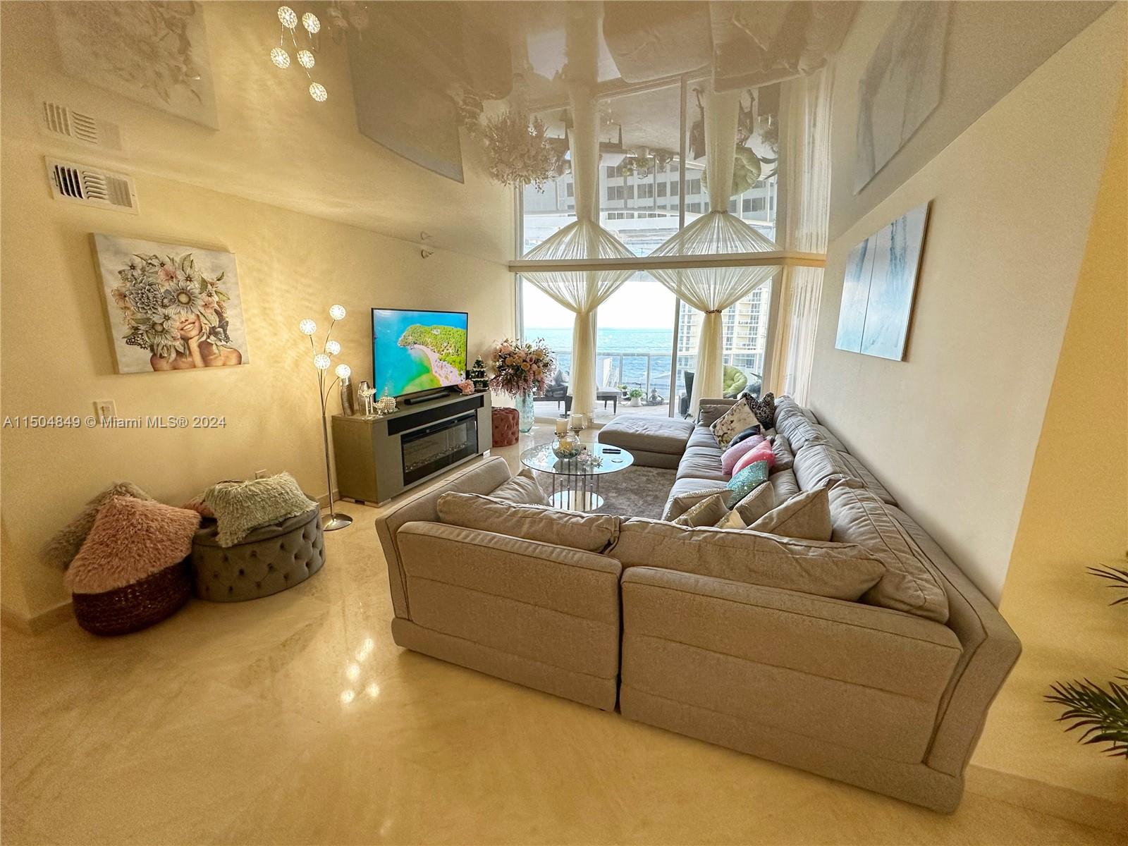 16711 Collins Ave 1603, Sunny Isles Beach, Florida 33160, 3 Bedrooms Bedrooms, ,2 BathroomsBathrooms,Residential,For Sale,16711 Collins Ave 1603,A11504849