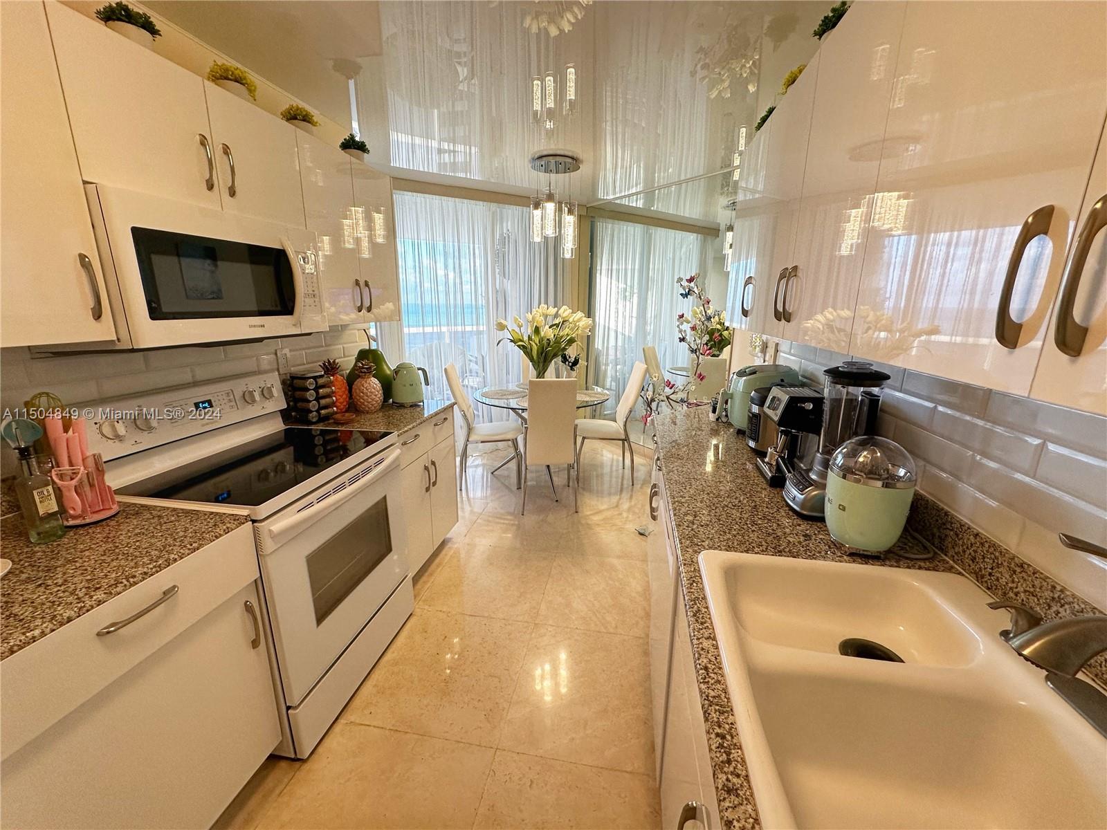 16711 Collins Ave 1603, Sunny Isles Beach, Florida 33160, 3 Bedrooms Bedrooms, ,2 BathroomsBathrooms,Residential,For Sale,16711 Collins Ave 1603,A11504849
