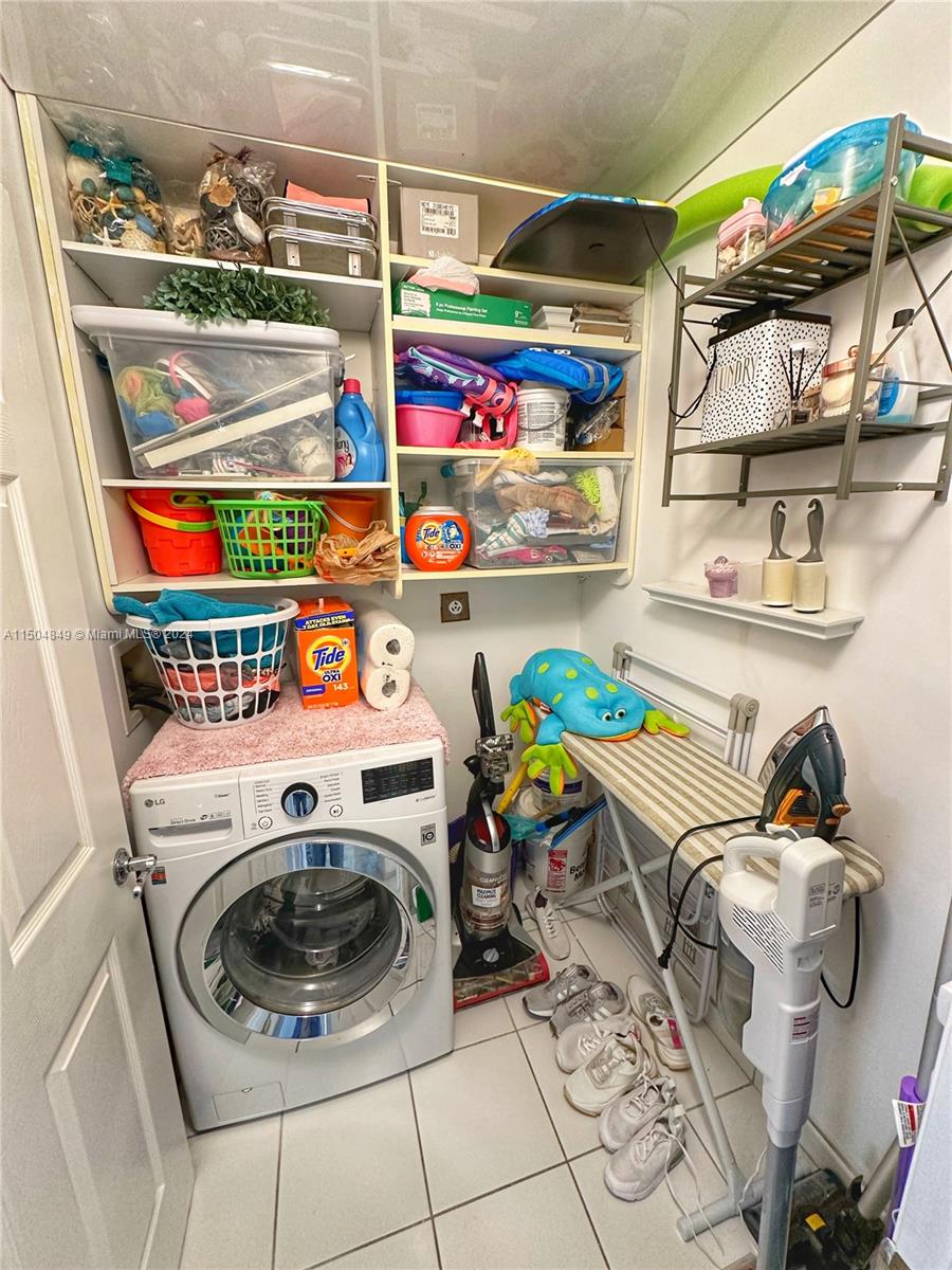 16711 Collins Ave 1603, Sunny Isles Beach, Florida 33160, 3 Bedrooms Bedrooms, ,2 BathroomsBathrooms,Residential,For Sale,16711 Collins Ave 1603,A11504849