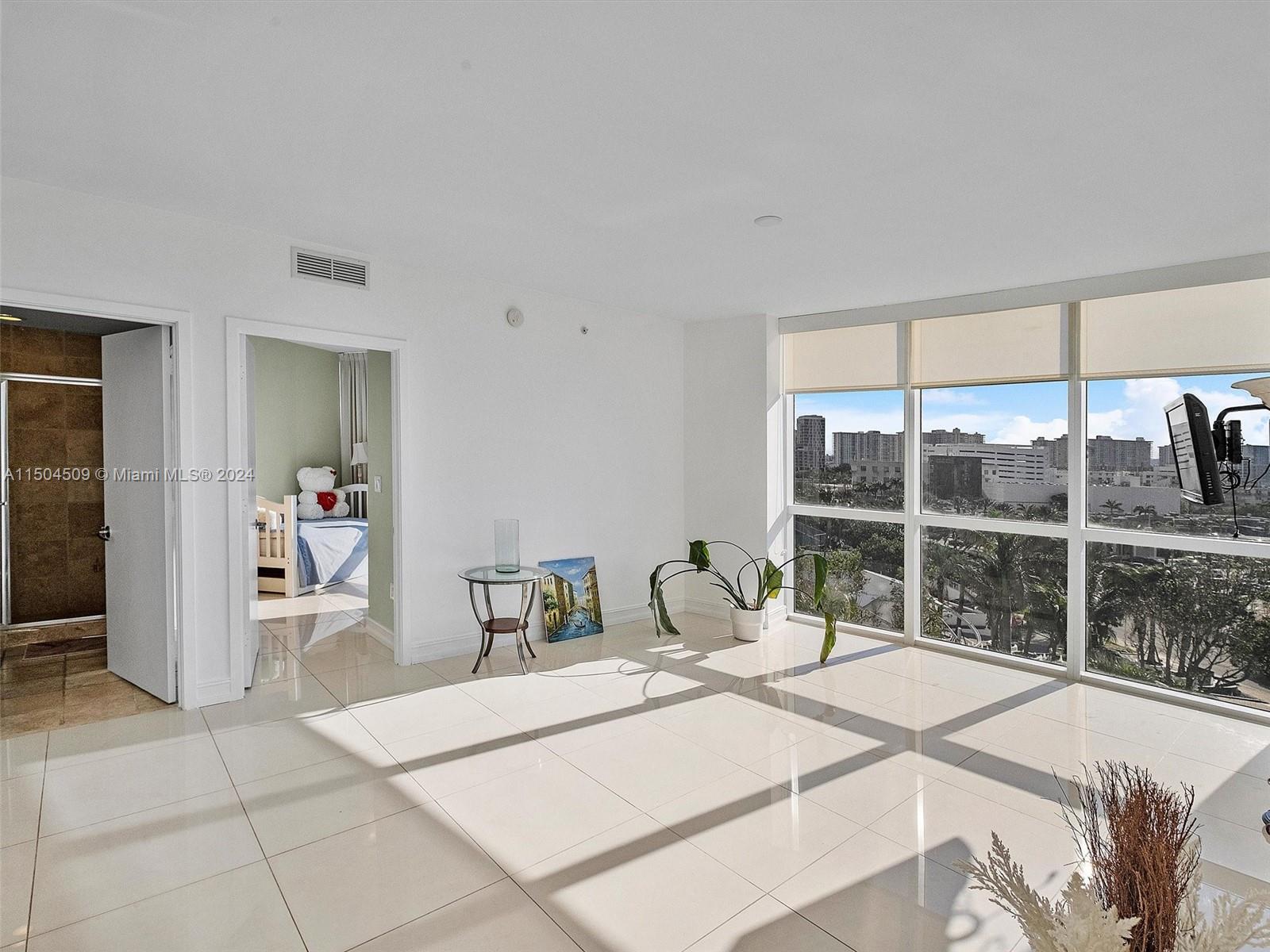 18201 Collins Ave 801A, Sunny Isles Beach, Florida 33160, 2 Bedrooms Bedrooms, ,2 BathroomsBathrooms,Residential,For Sale,18201 Collins Ave 801A,A11504509