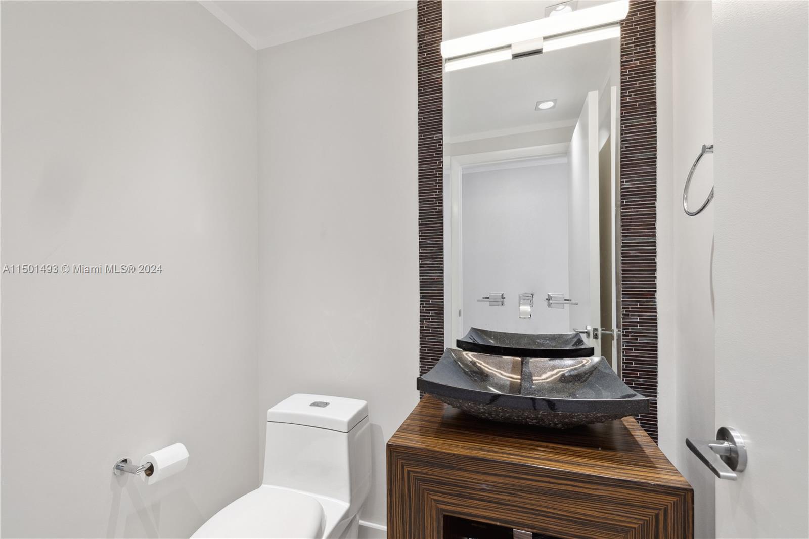 2020 N Bayshore Dr 801, Miami, Florida 33137, 2 Bedrooms Bedrooms, ,2 BathroomsBathrooms,Residential,For Sale,2020 N Bayshore Dr 801,A11501493