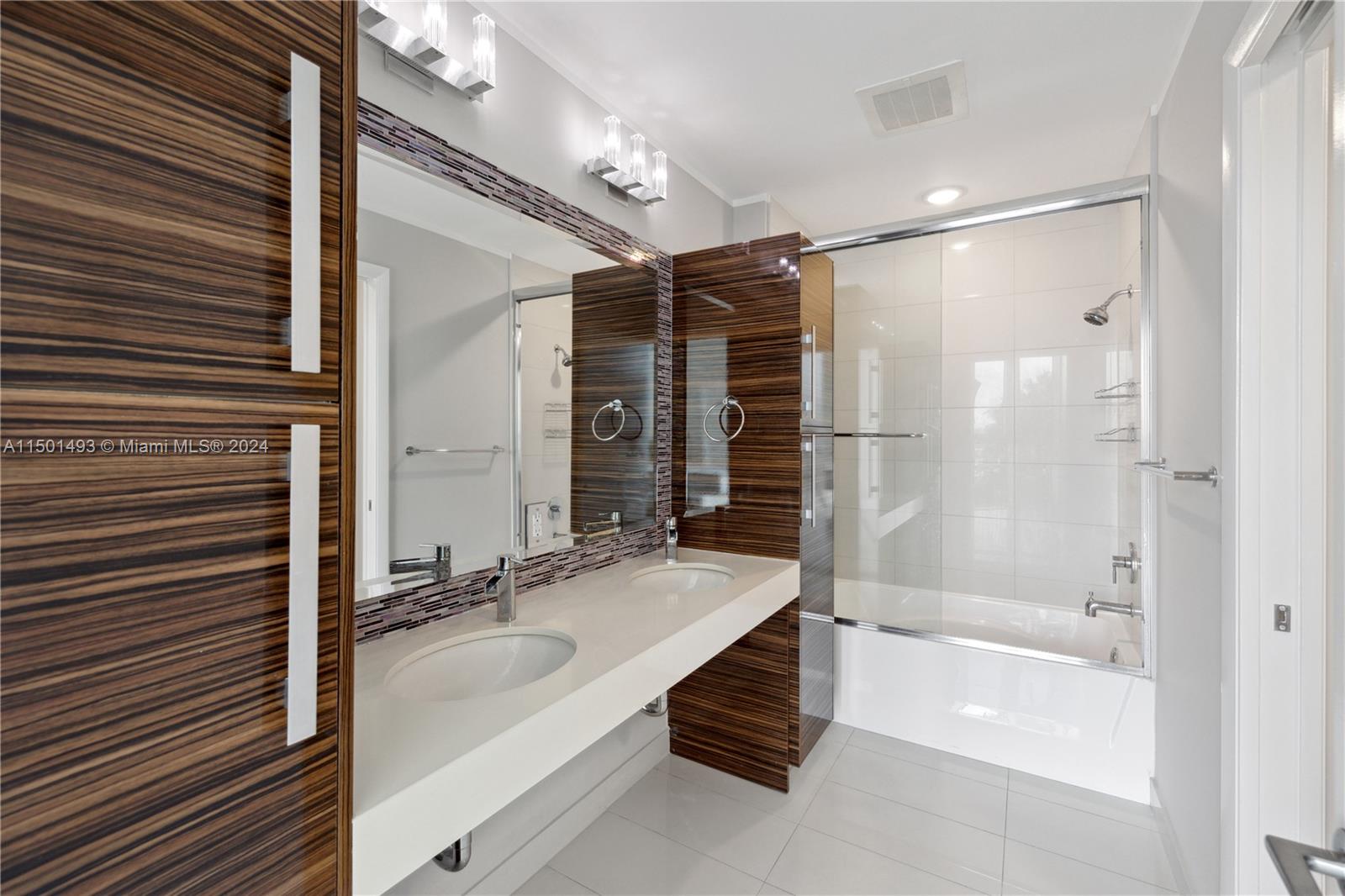 2020 N Bayshore Dr 801, Miami, Florida 33137, 2 Bedrooms Bedrooms, ,2 BathroomsBathrooms,Residential,For Sale,2020 N Bayshore Dr 801,A11501493