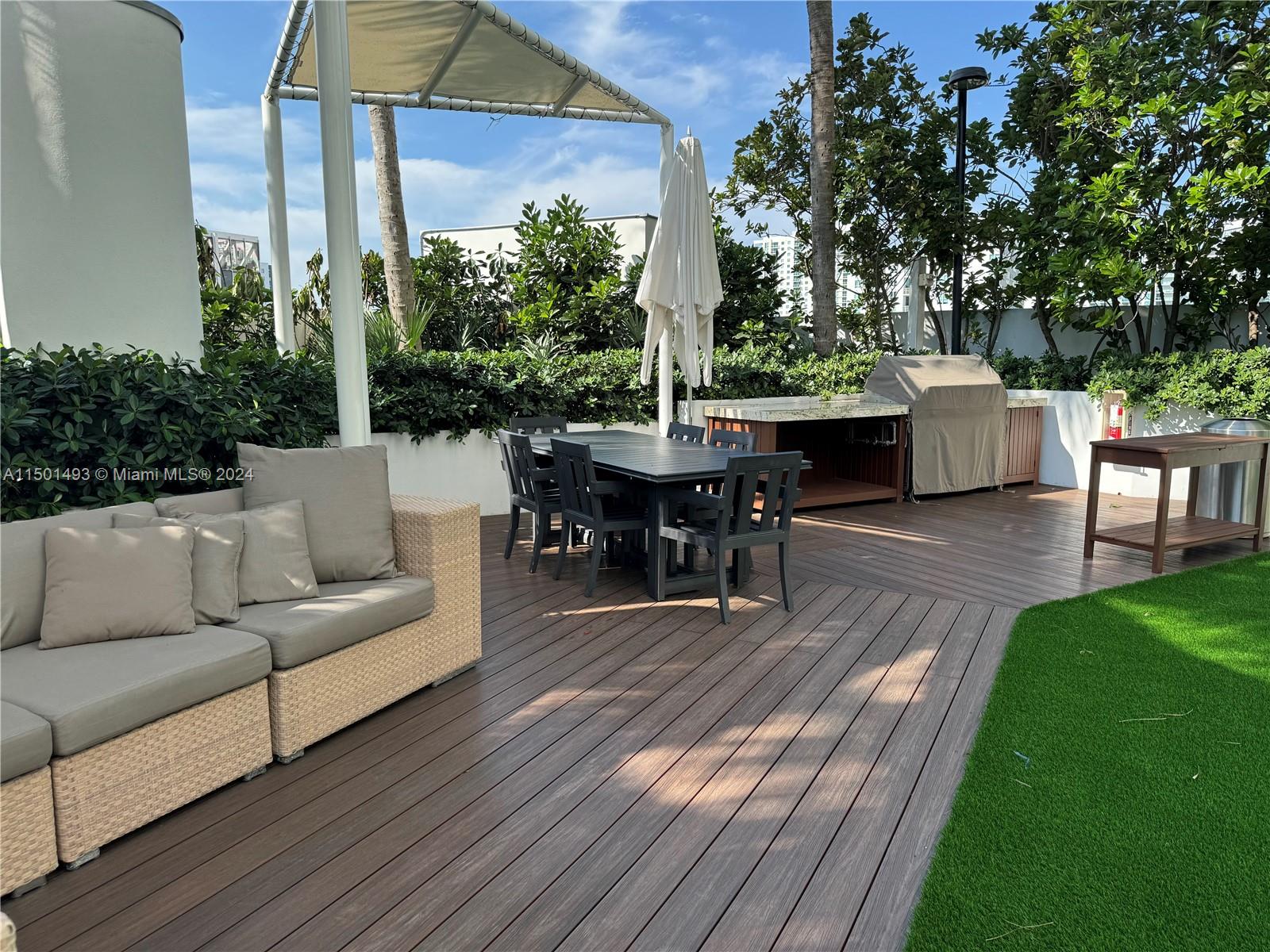 2020 N Bayshore Dr 801, Miami, Florida 33137, 2 Bedrooms Bedrooms, ,2 BathroomsBathrooms,Residential,For Sale,2020 N Bayshore Dr 801,A11501493