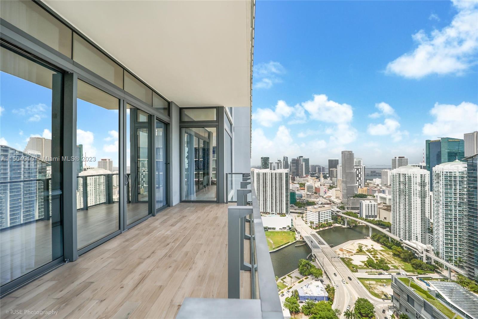 88 7th St, Miami, FL, 33130 United States, 4 Bedrooms Bedrooms, ,4 BathroomsBathrooms,Residential,For Sale,7th St,A11504910