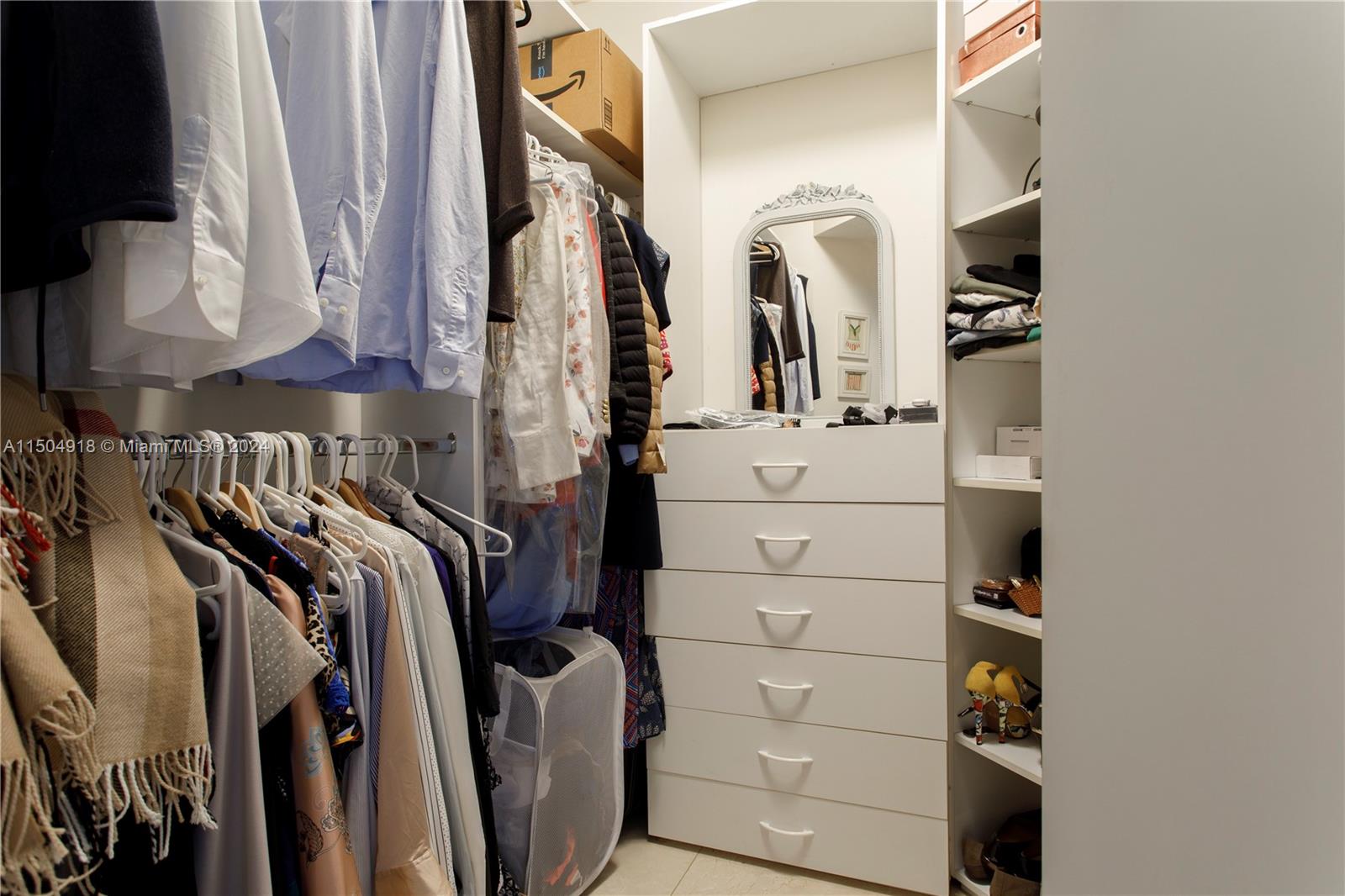 4779 Collins Ave 3407, Miami Beach, Florida 33140, 2 Bedrooms Bedrooms, ,2 BathroomsBathrooms,Residentiallease,For Rent,4779 Collins Ave 3407,A11504918