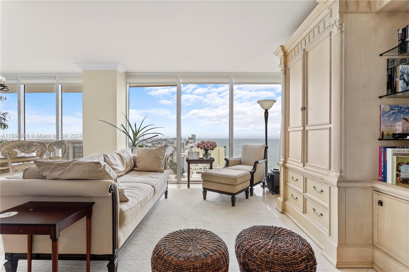 4779 Collins Ave 3407, Miami Beach, Florida 33140, 2 Bedrooms Bedrooms, ,2 BathroomsBathrooms,Residentiallease,For Rent,4779 Collins Ave 3407,A11504918