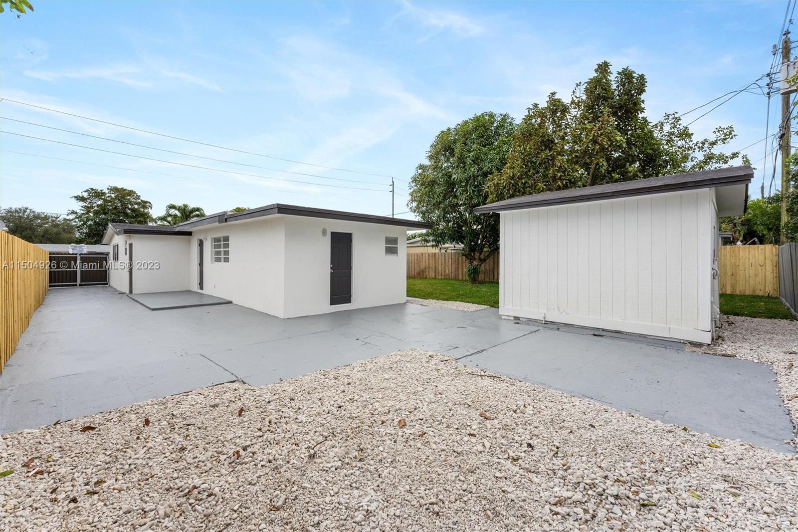 1009 22nd Ter, Fort Lauderdale, FL, 33312 United States, 3 Bedrooms Bedrooms, ,2 BathroomsBathrooms,Residential,For Sale,22nd Ter,A11504926