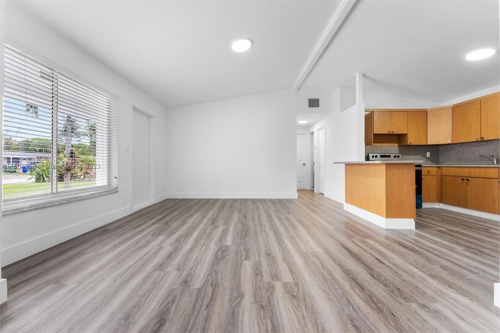 1009 22nd Ter, Fort Lauderdale, FL, 33312 United States, 3 Bedrooms Bedrooms, ,2 BathroomsBathrooms,Residential,For Sale,22nd Ter,A11504926