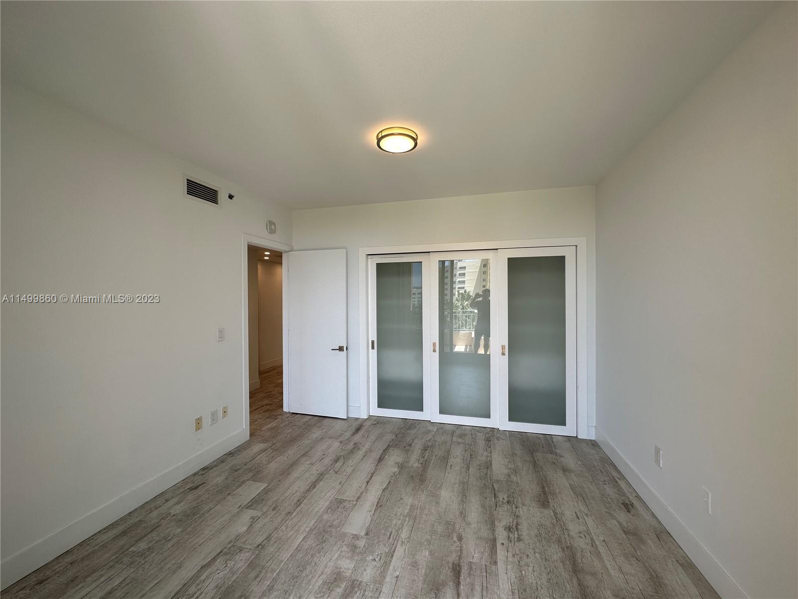 791 Crandon Blvd, Key Biscayne, FL, 33149 United States, 3 Bedrooms Bedrooms, ,2 BathroomsBathrooms,Residential,For Sale,Crandon Blvd,A11499860