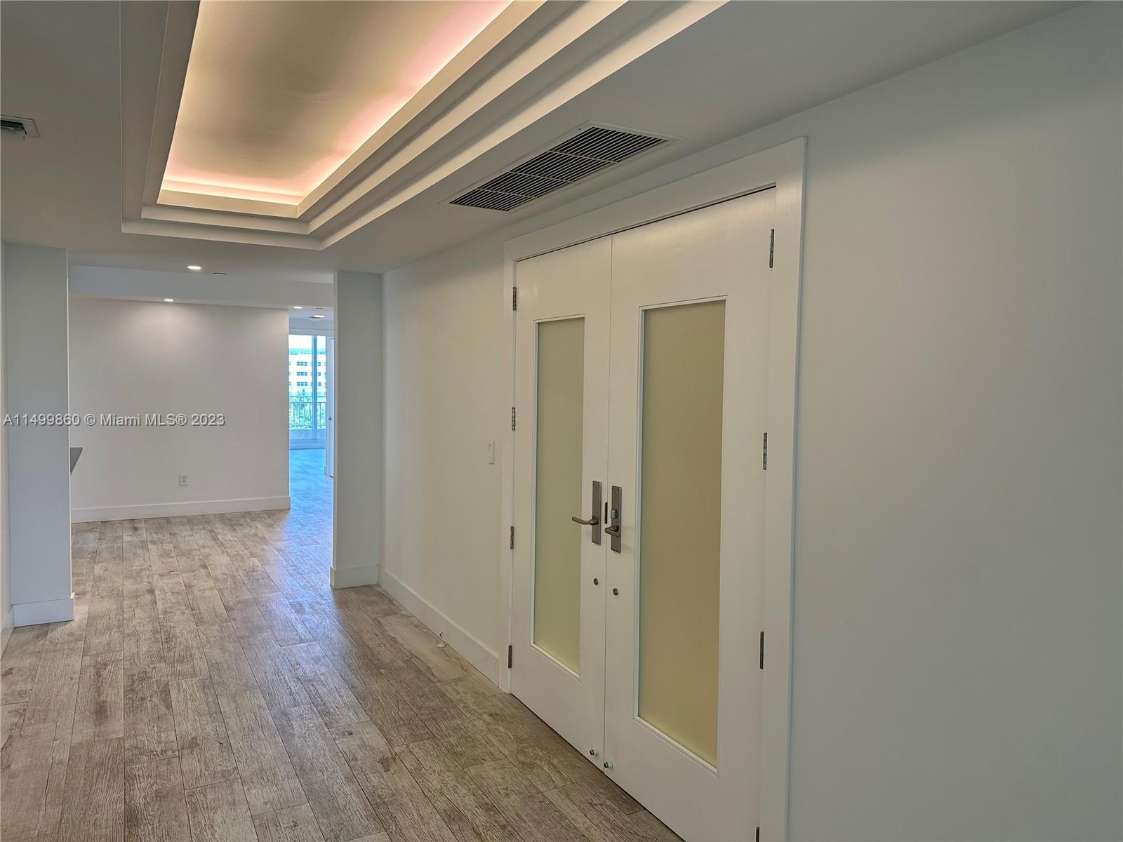 791 Crandon Blvd, Key Biscayne, FL, 33149 United States, 3 Bedrooms Bedrooms, ,2 BathroomsBathrooms,Residential,For Sale,Crandon Blvd,A11499860