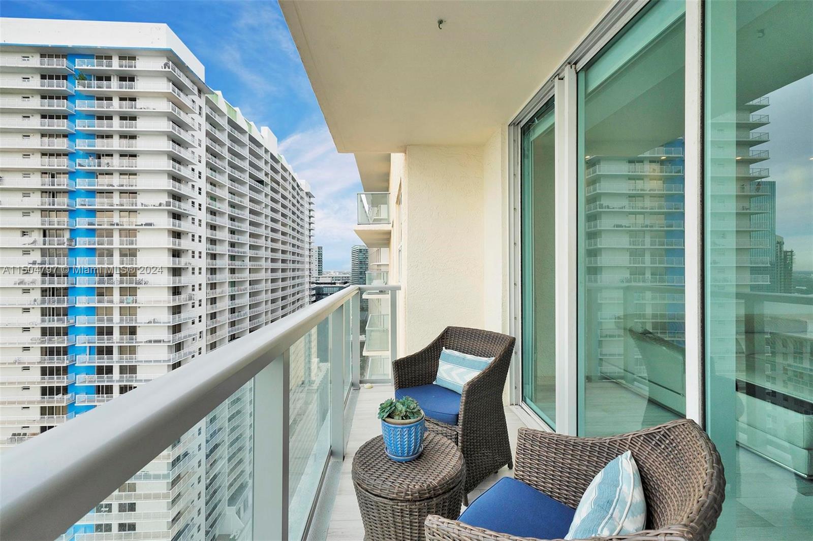 1155 Brickell Bay Dr 3103, Miami, Florida 33131, 2 Bedrooms Bedrooms, ,2 BathroomsBathrooms,Residential,For Sale,1155 Brickell Bay Dr 3103,A11504797