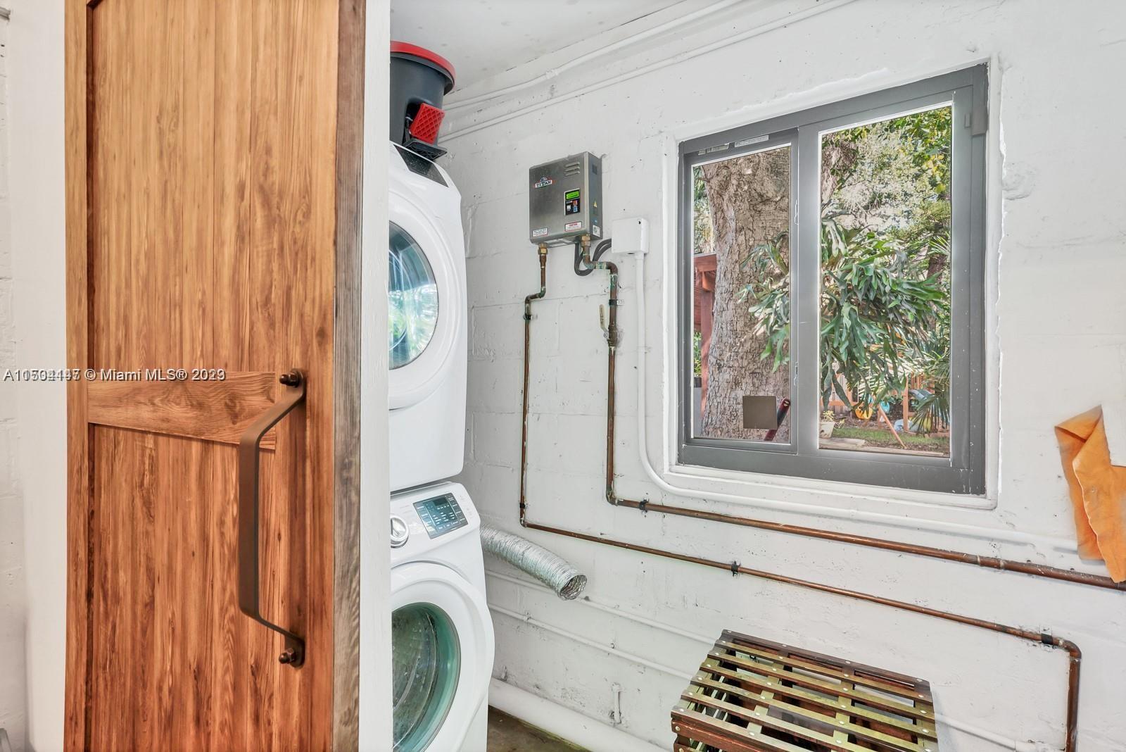 45 NE 98th St, Miami Shores, Florida 33138, 3 Bedrooms Bedrooms, ,2 BathroomsBathrooms,Residentiallease,For Rent,45 NE 98th St,A11504147