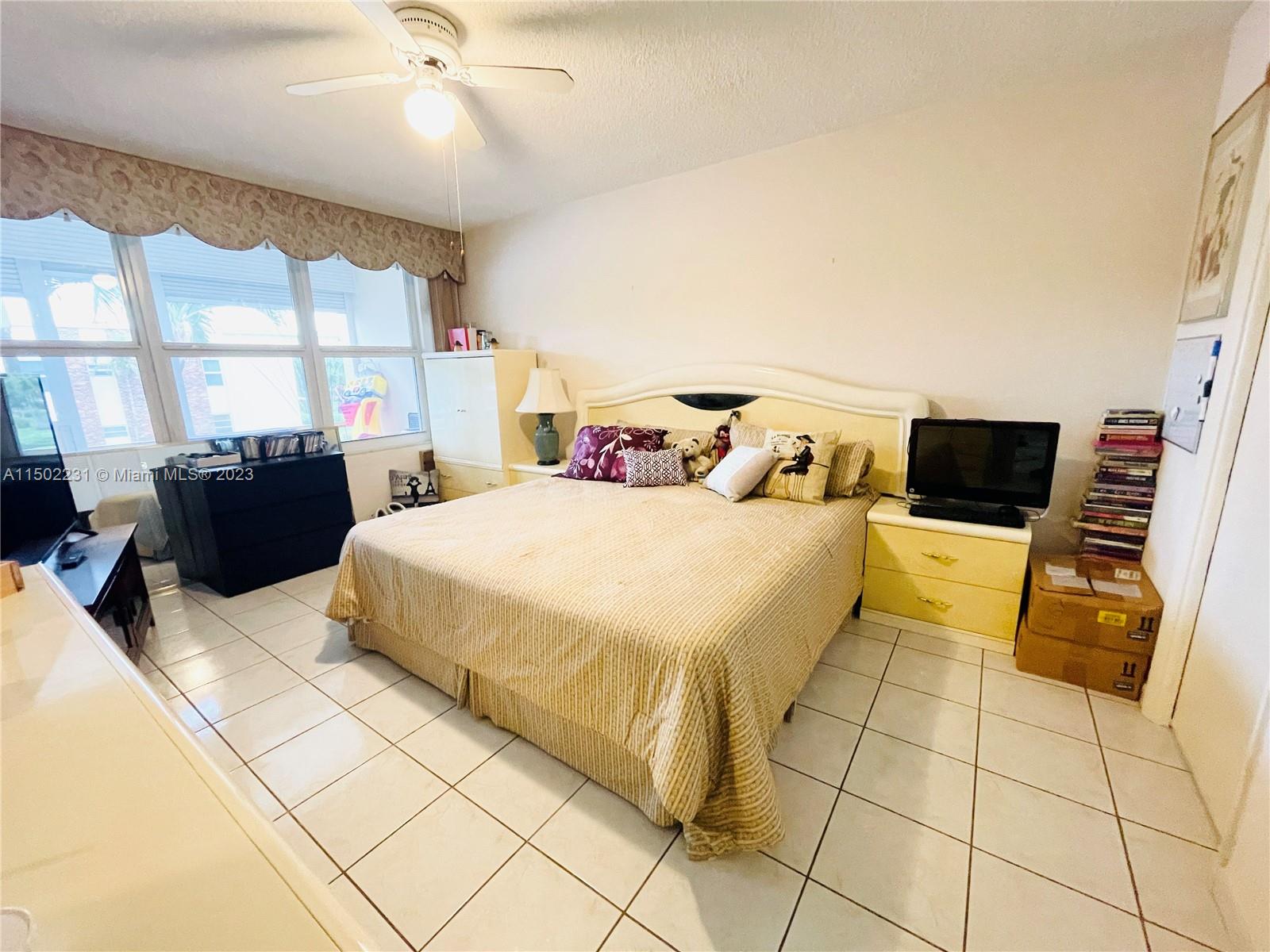 1250 Atlantic Shores Blvd 119, Hallandale Beach, Florida 33009, 1 Bedroom Bedrooms, ,1 BathroomBathrooms,Residential,For Sale,1250 Atlantic Shores Blvd 119,A11502231
