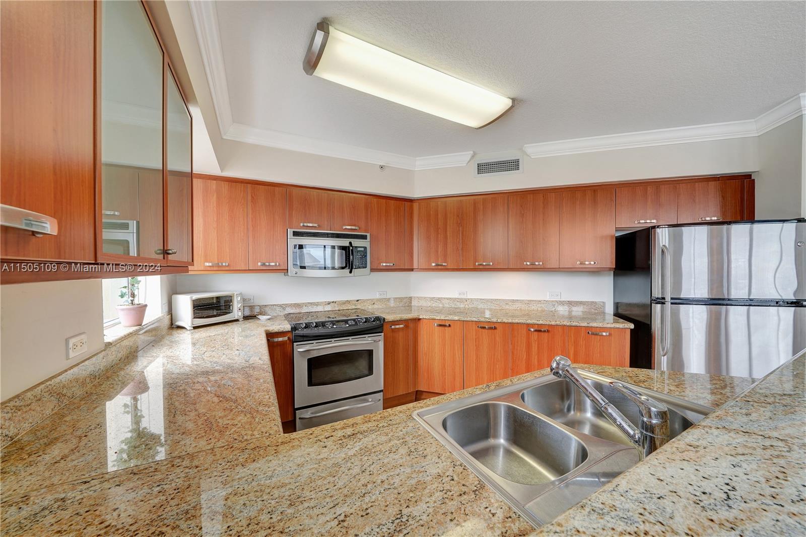 2001 Ocean Blvd, Fort Lauderdale, FL, 33305 United States, 3 Bedrooms Bedrooms, ,3 BathroomsBathrooms,Residential,For Sale,Ocean Blvd,A11505109