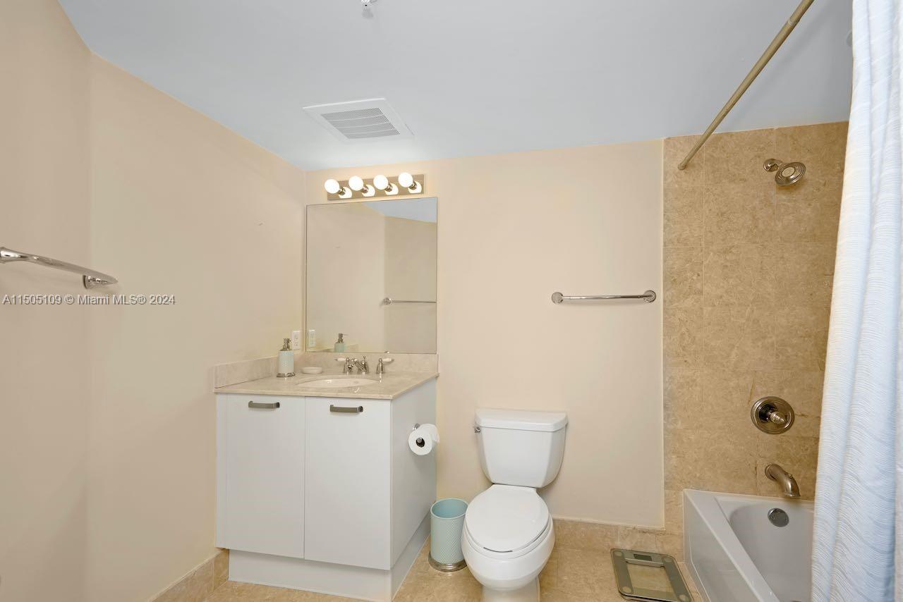 2001 Ocean Blvd, Fort Lauderdale, FL, 33305 United States, 3 Bedrooms Bedrooms, ,3 BathroomsBathrooms,Residential,For Sale,Ocean Blvd,A11505109