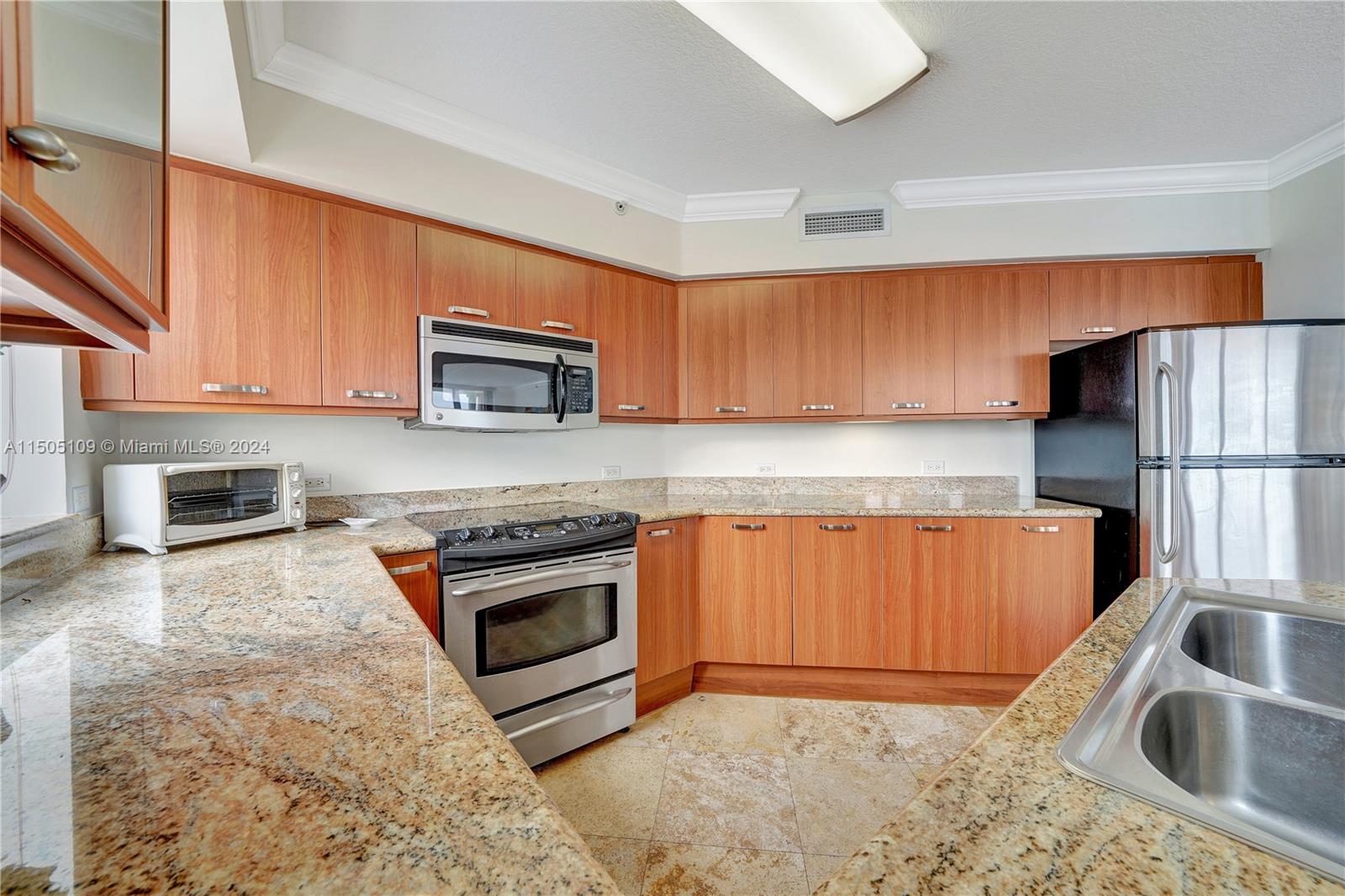 2001 Ocean Blvd, Fort Lauderdale, FL, 33305 United States, 3 Bedrooms Bedrooms, ,3 BathroomsBathrooms,Residential,For Sale,Ocean Blvd,A11505109