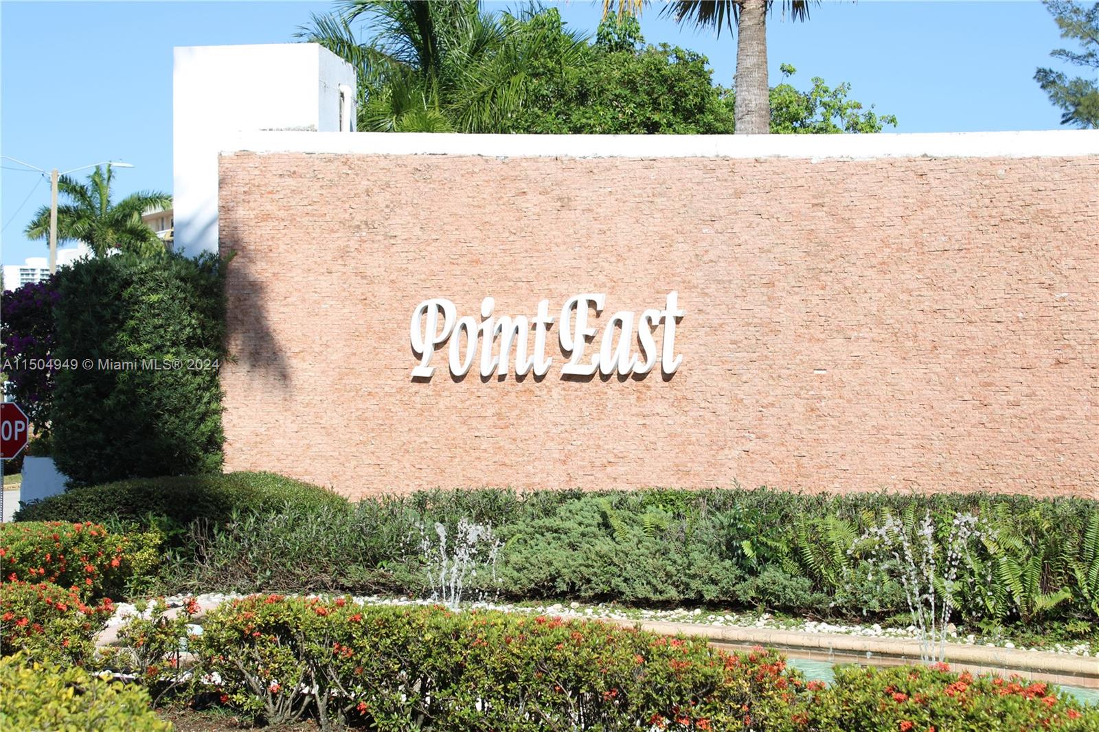 2903 Point East Dr K606, Aventura, Florida 33160, 1 Bedroom Bedrooms, ,1 BathroomBathrooms,Residential,For Sale,2903 Point East Dr K606,A11504949