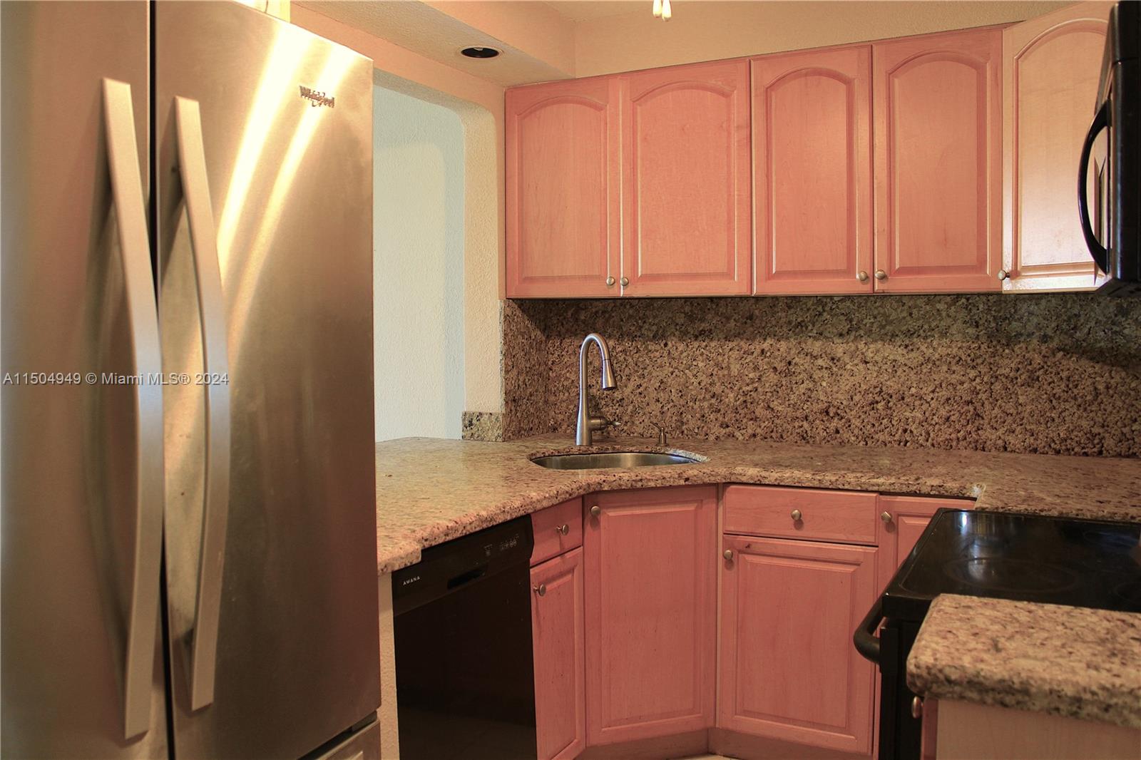 2903 Point East Dr K606, Aventura, Florida 33160, 1 Bedroom Bedrooms, ,1 BathroomBathrooms,Residential,For Sale,2903 Point East Dr K606,A11504949