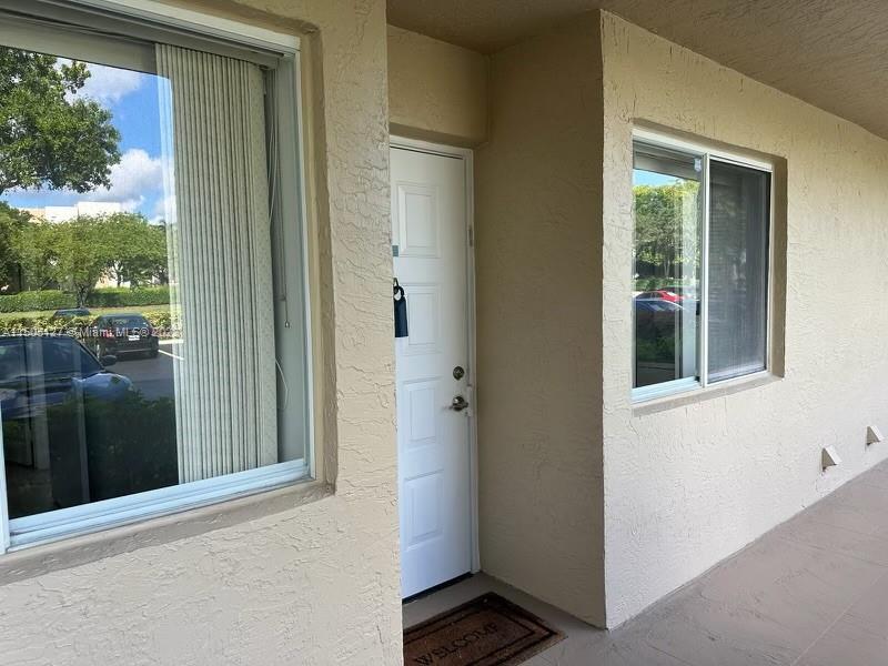 Tamarac, Florida 33321, 2 Bedrooms Bedrooms, ,2 BathroomsBathrooms,Residential,For Sale,A11505127