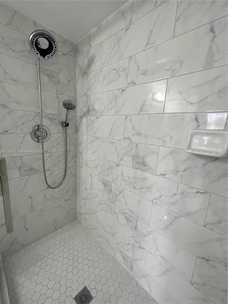 Tamarac, Florida 33321, 2 Bedrooms Bedrooms, ,2 BathroomsBathrooms,Residential,For Sale,A11505127