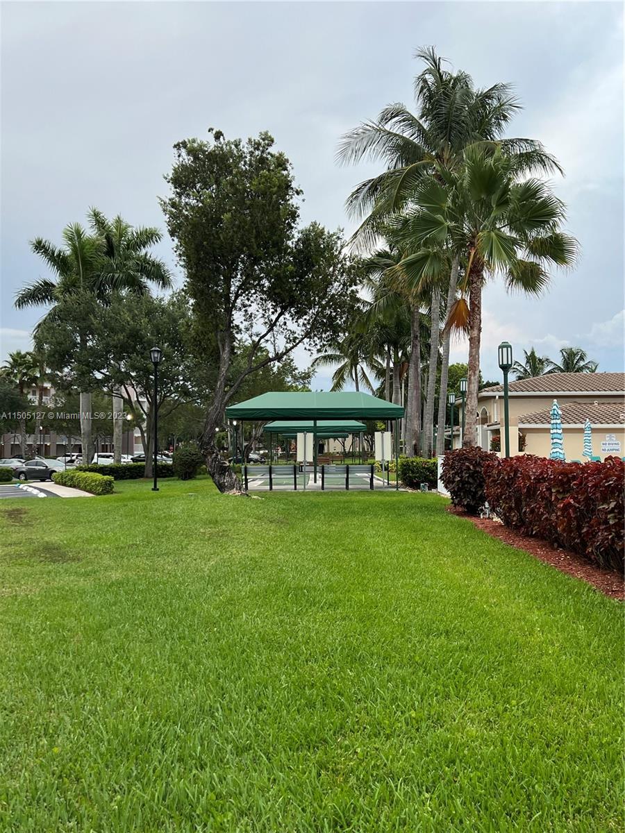 Tamarac, Florida 33321, 2 Bedrooms Bedrooms, ,2 BathroomsBathrooms,Residential,For Sale,A11505127