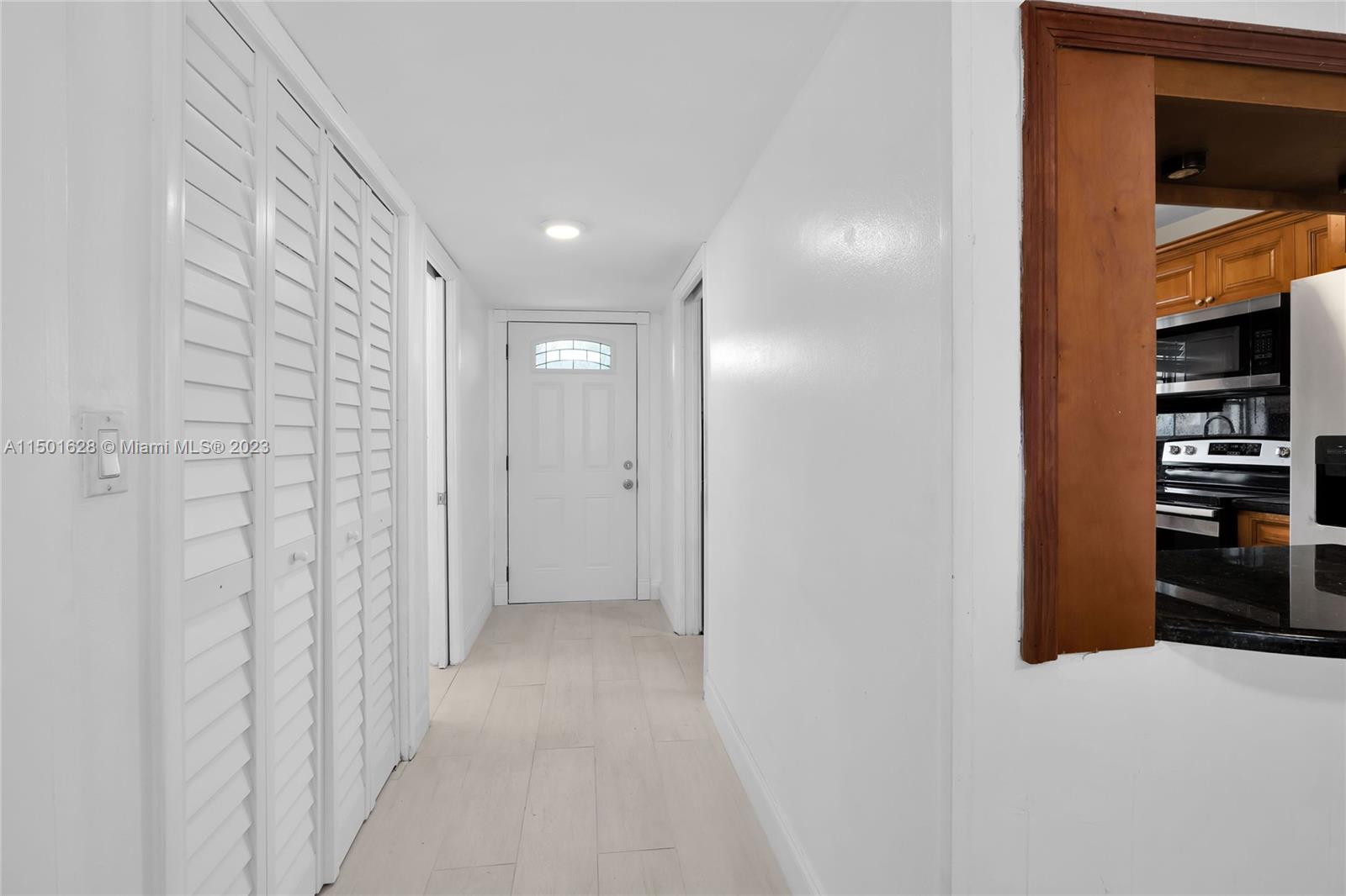 2113 NE 122nd St 2113, North Miami, Florida 33181, 2 Bedrooms Bedrooms, ,2 BathroomsBathrooms,Residential,For Sale,2113 NE 122nd St 2113,A11501628