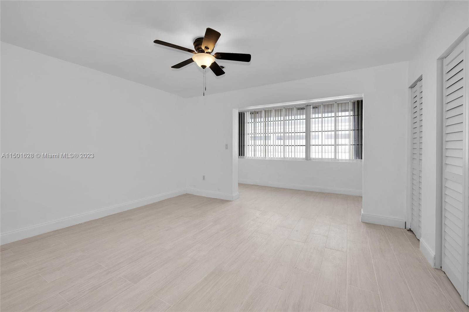 2113 NE 122nd St 2113, North Miami, Florida 33181, 2 Bedrooms Bedrooms, ,2 BathroomsBathrooms,Residential,For Sale,2113 NE 122nd St 2113,A11501628