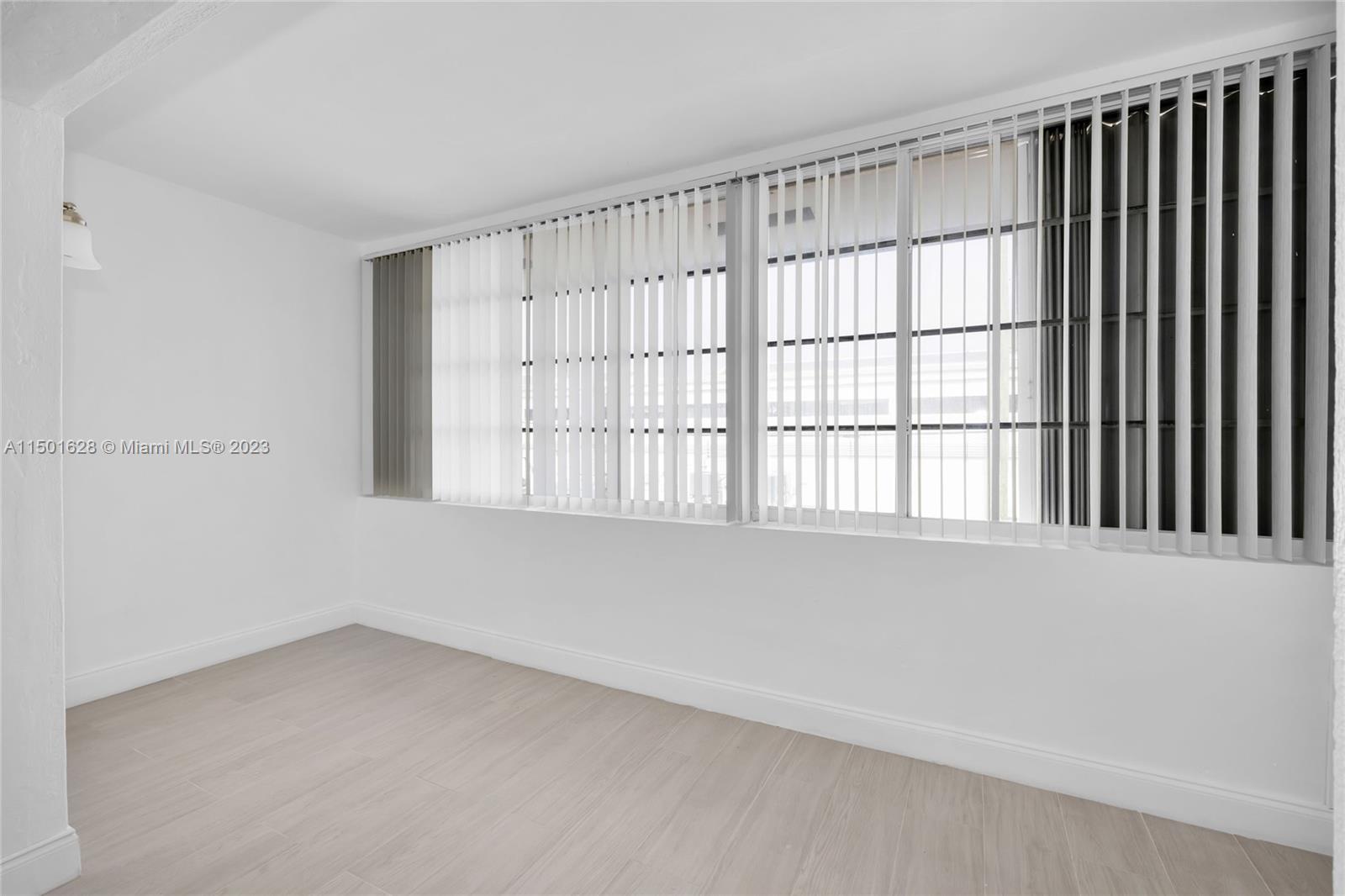 2113 NE 122nd St 2113, North Miami, Florida 33181, 2 Bedrooms Bedrooms, ,2 BathroomsBathrooms,Residential,For Sale,2113 NE 122nd St 2113,A11501628