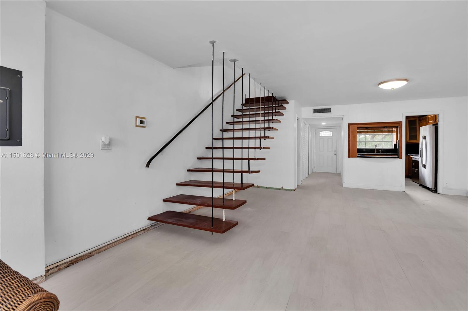 2113 NE 122nd St 2113, North Miami, Florida 33181, 2 Bedrooms Bedrooms, ,2 BathroomsBathrooms,Residential,For Sale,2113 NE 122nd St 2113,A11501628