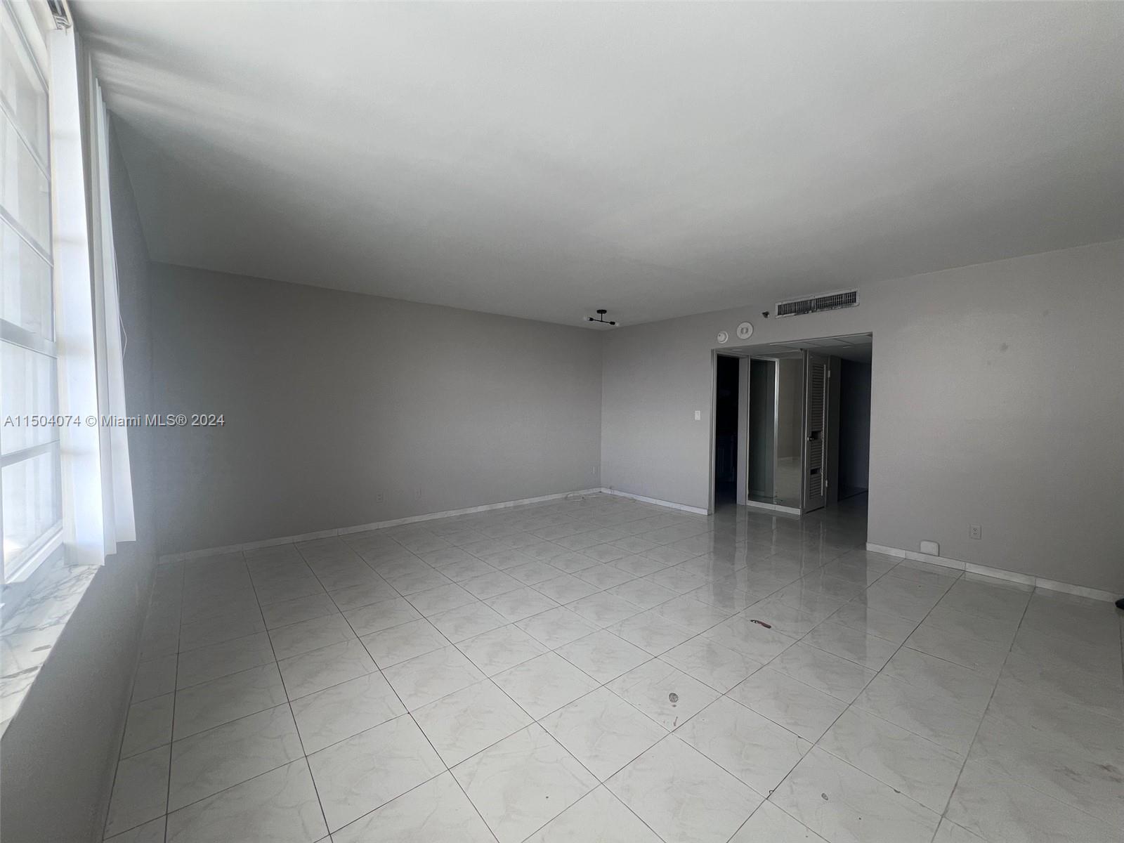 100 Lincoln Rd 1616, Miami Beach, Florida 33139, ,1 BathroomBathrooms,Residential,For Sale,100 Lincoln Rd 1616,A11504074