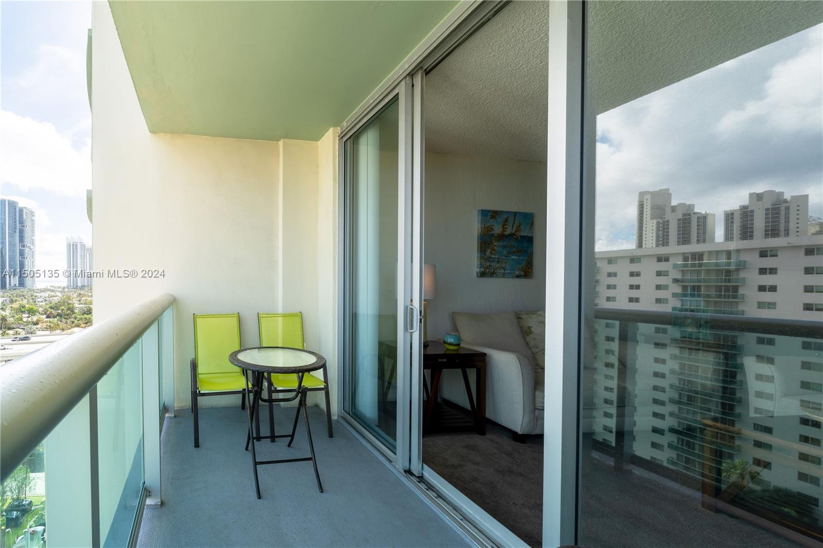 19390 Collins Ave, Sunny Isles Beach, FL, 33160 United States, 1 Bedroom Bedrooms, ,1 BathroomBathrooms,Residential,For Sale,Collins Ave,A11505135