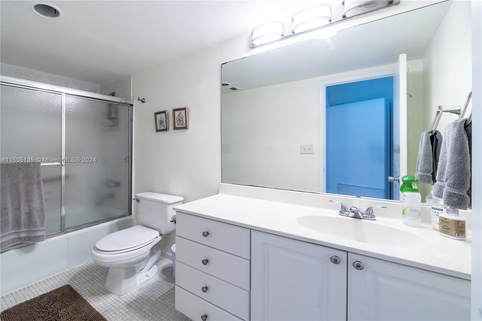 19390 Collins Ave 1518, Sunny Isles Beach, Florida 33160, 1 Bedroom Bedrooms, ,1 BathroomBathrooms,Residential,For Sale,19390 Collins Ave 1518,A11505135
