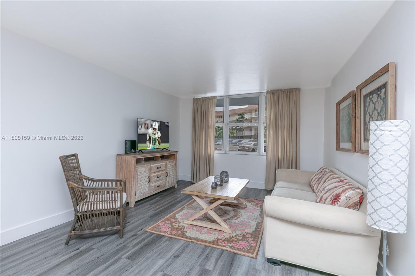 1913 S Ocean Dr 110, Hallandale Beach, Florida 33009, 2 Bedrooms Bedrooms, ,2 BathroomsBathrooms,Residential,For Sale,1913 S Ocean Dr 110,A11505159