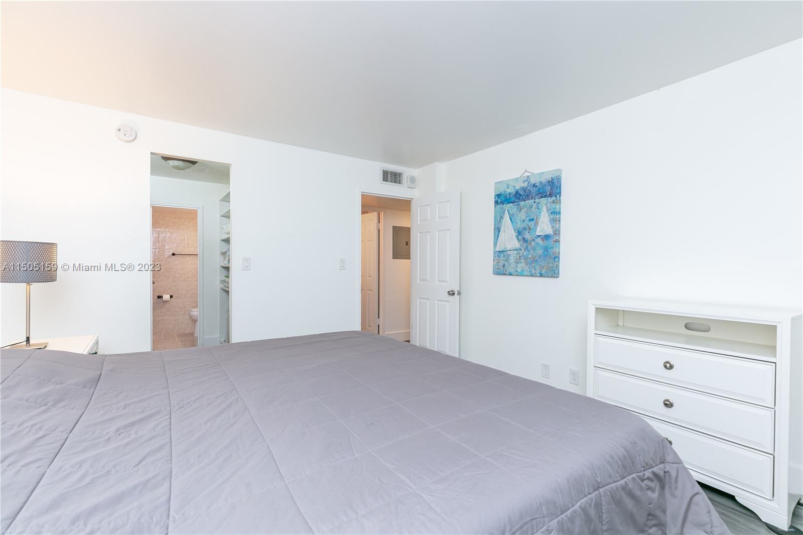 1913 S Ocean Dr 110, Hallandale Beach, Florida 33009, 2 Bedrooms Bedrooms, ,2 BathroomsBathrooms,Residential,For Sale,1913 S Ocean Dr 110,A11505159