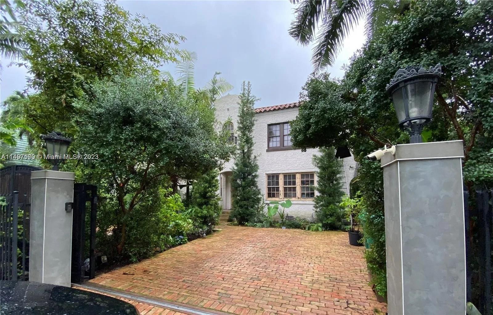 448 39th St, Miami, FL, 33137 United States, 4 Bedrooms Bedrooms, ,3 BathroomsBathrooms,Residential,For Sale,39th St,A11497170