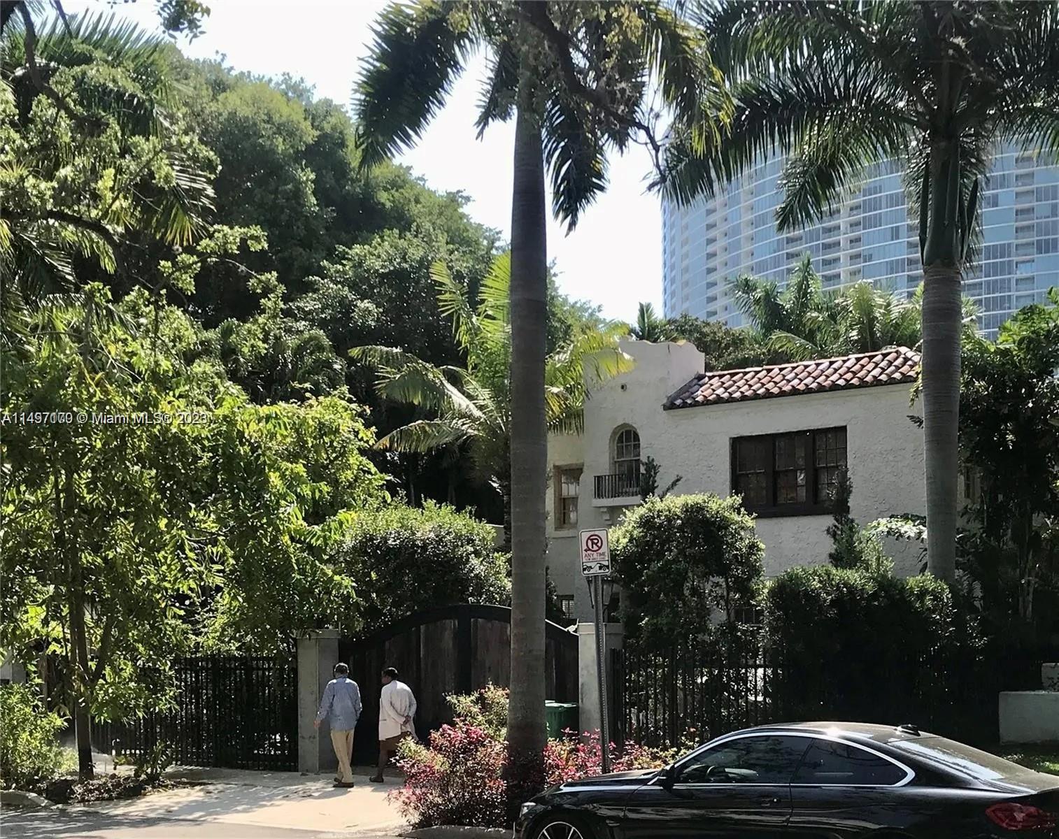 448 39th St, Miami, FL, 33137 United States, 4 Bedrooms Bedrooms, ,3 BathroomsBathrooms,Residential,For Sale,39th St,A11497170